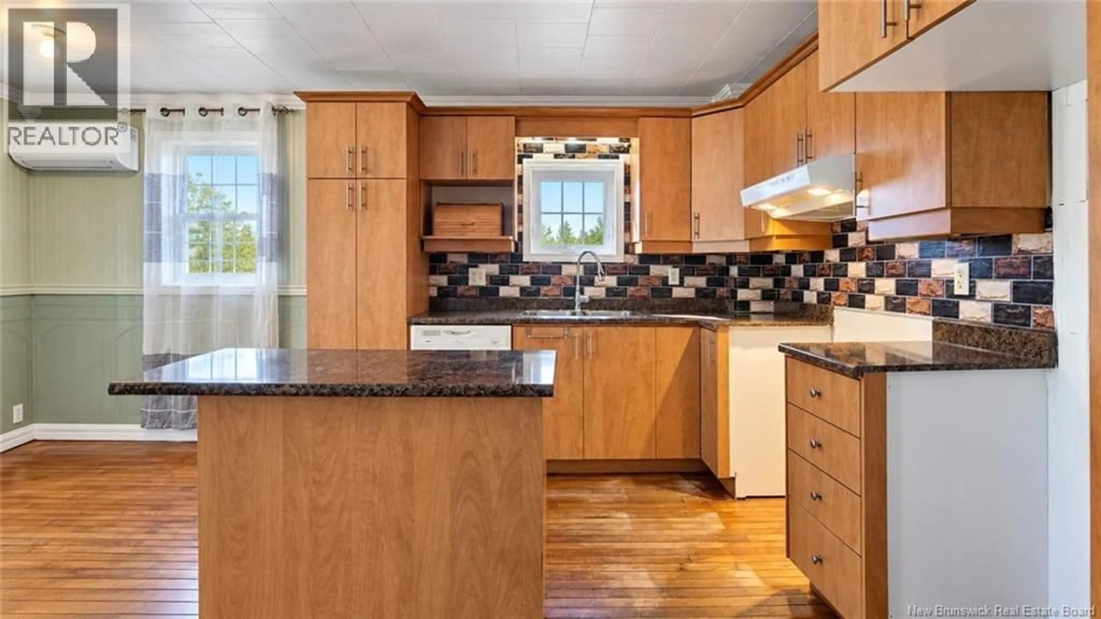 Standard kitchen, unknown for 377 CH PRINCIPAL, Petit-Paquetville New Brunswick E8R1G5