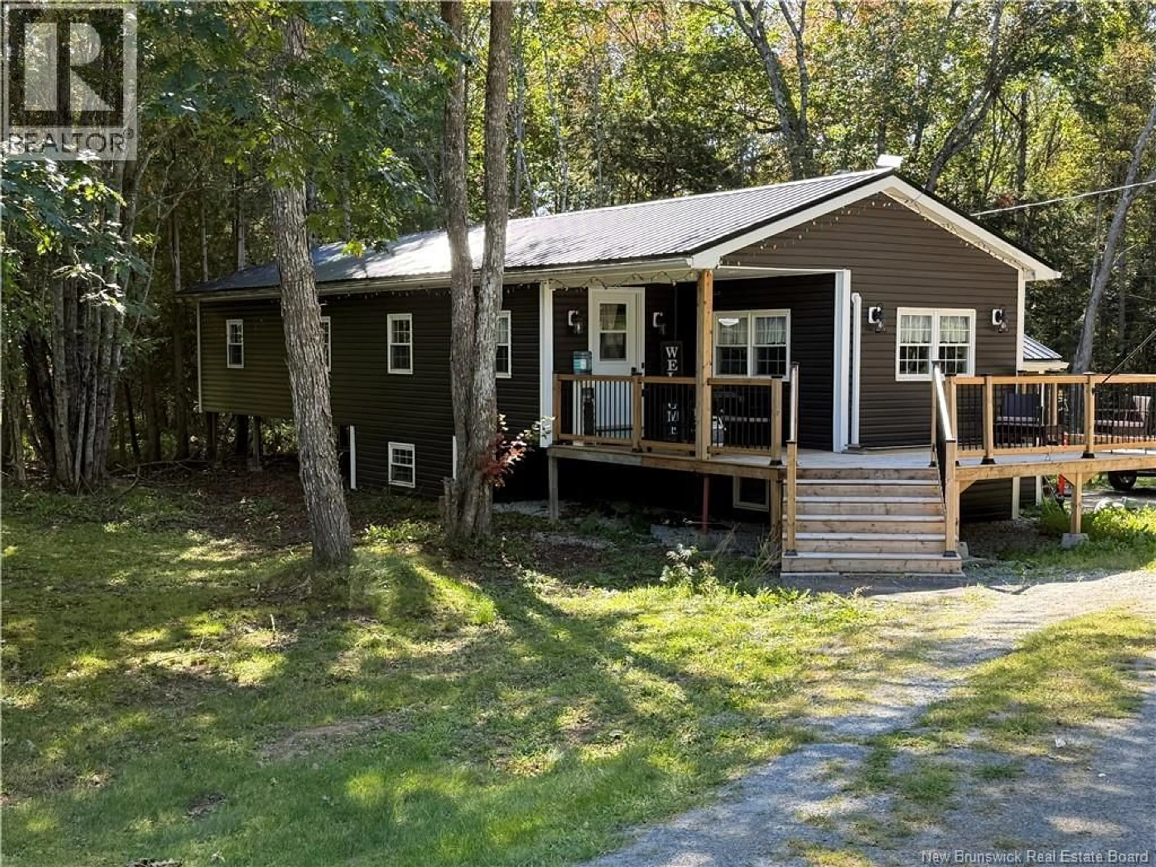 Home with vinyl exterior material, unknown for 883 ROUTE 855, Midland New Brunswick E5T2G2