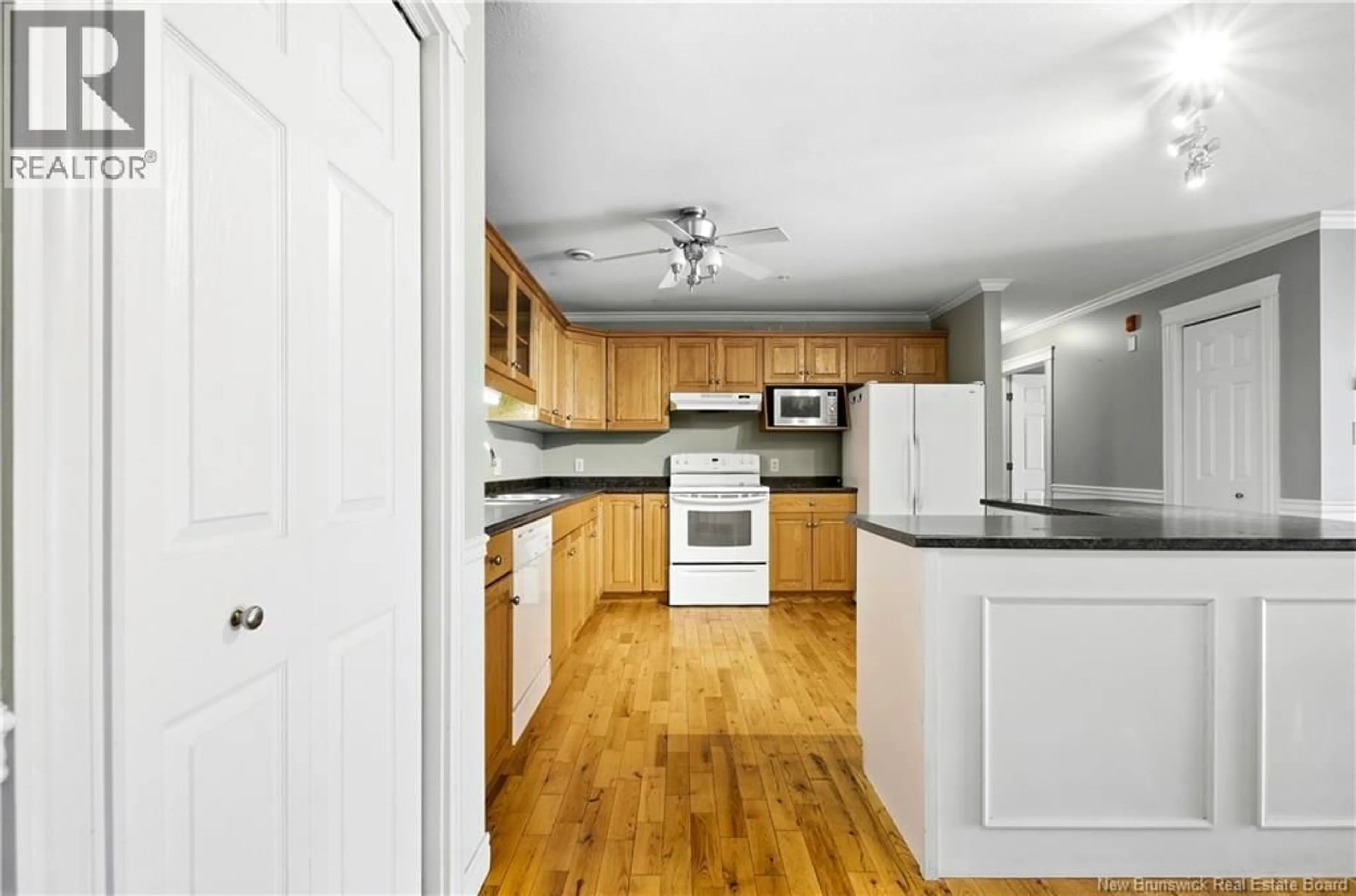 Standard kitchen, unknown for 9 - 35 LIAN STREET, Fredericton New Brunswick E3C0A8