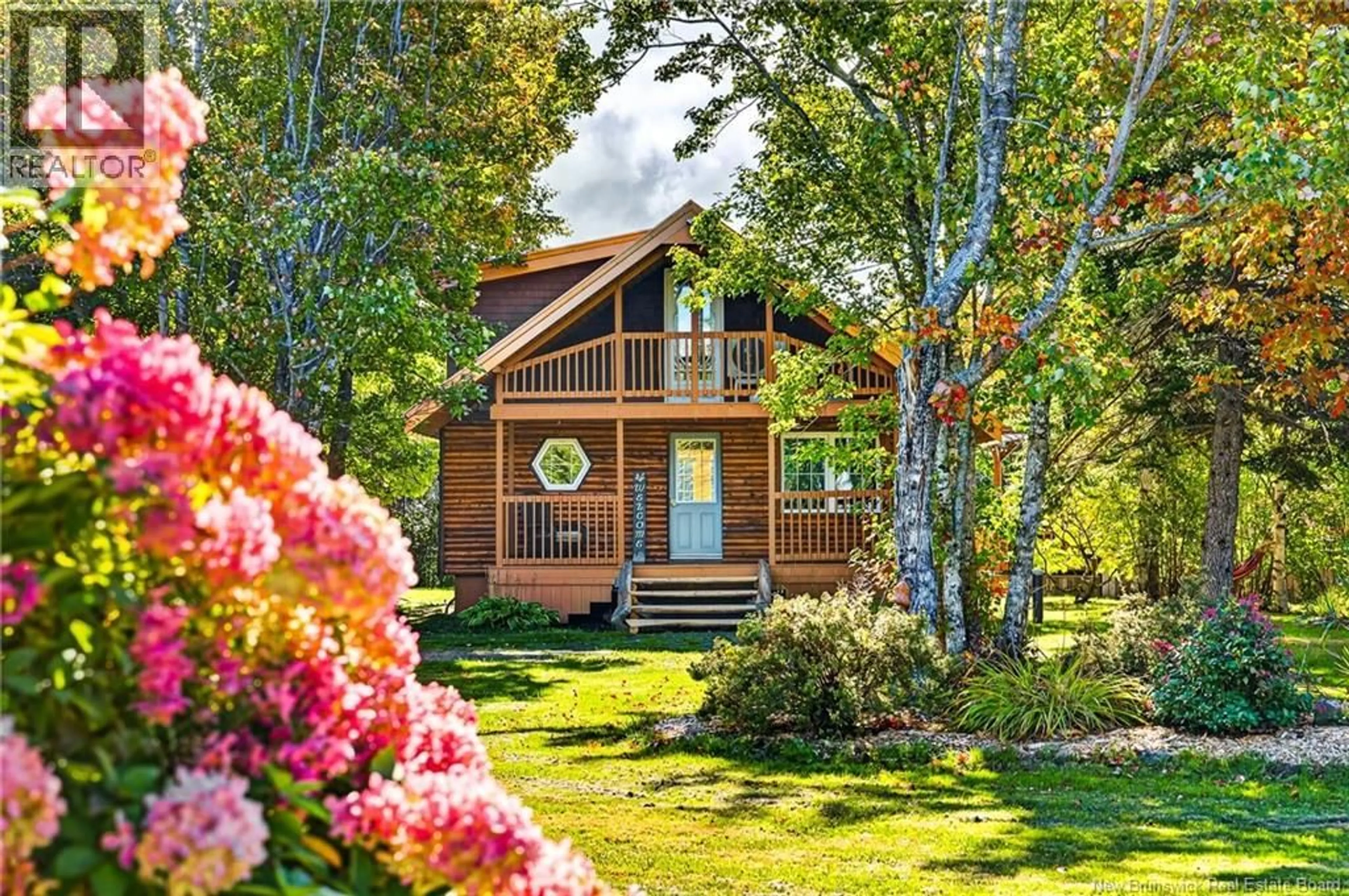 Home with vinyl exterior material, unknown for 26 DUSHERMALEE LANE, Grand-Barachois New Brunswick E4P7W8
