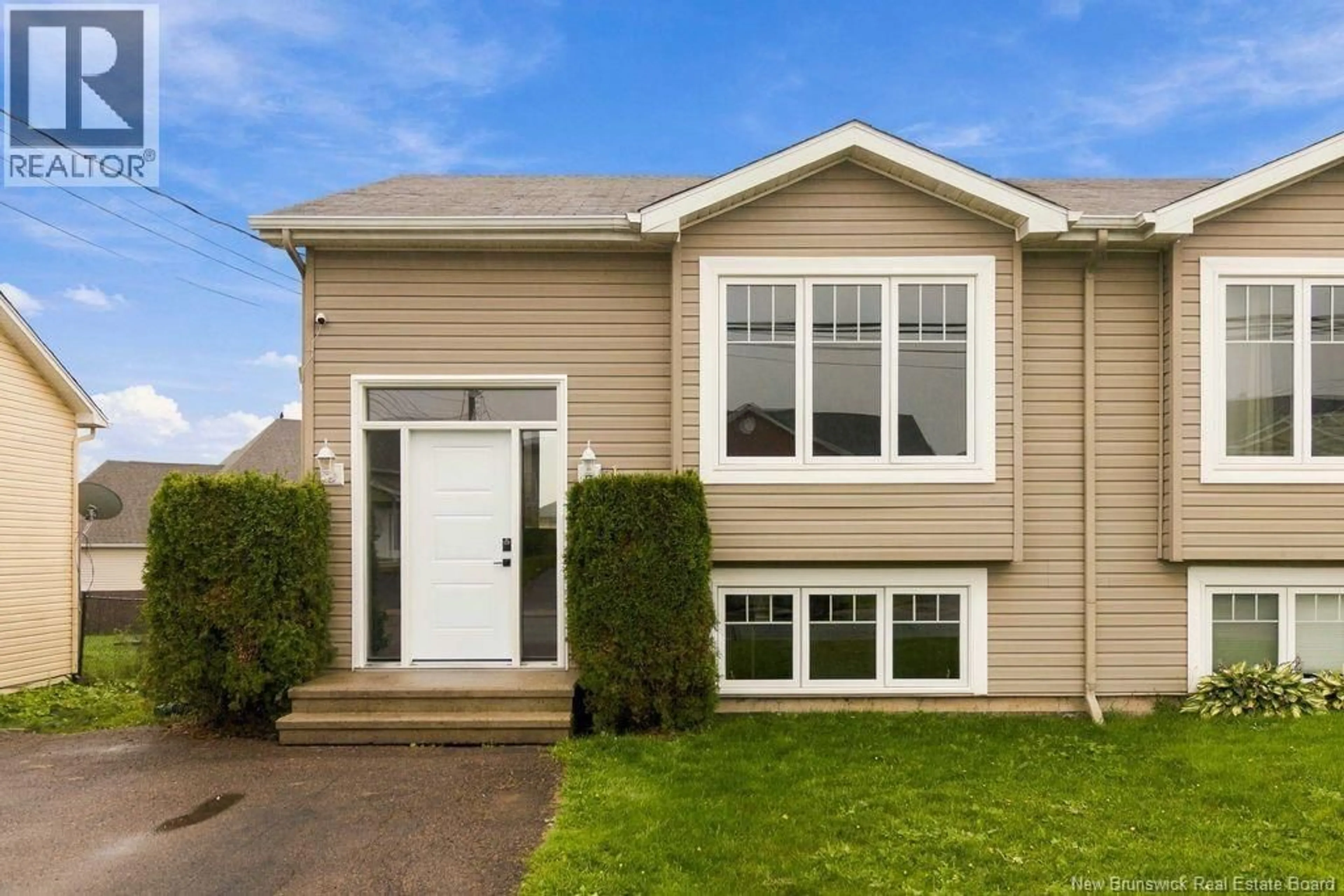 Home with vinyl exterior material, street for 138 PENROSE STREET, Moncton New Brunswick E1E4W6