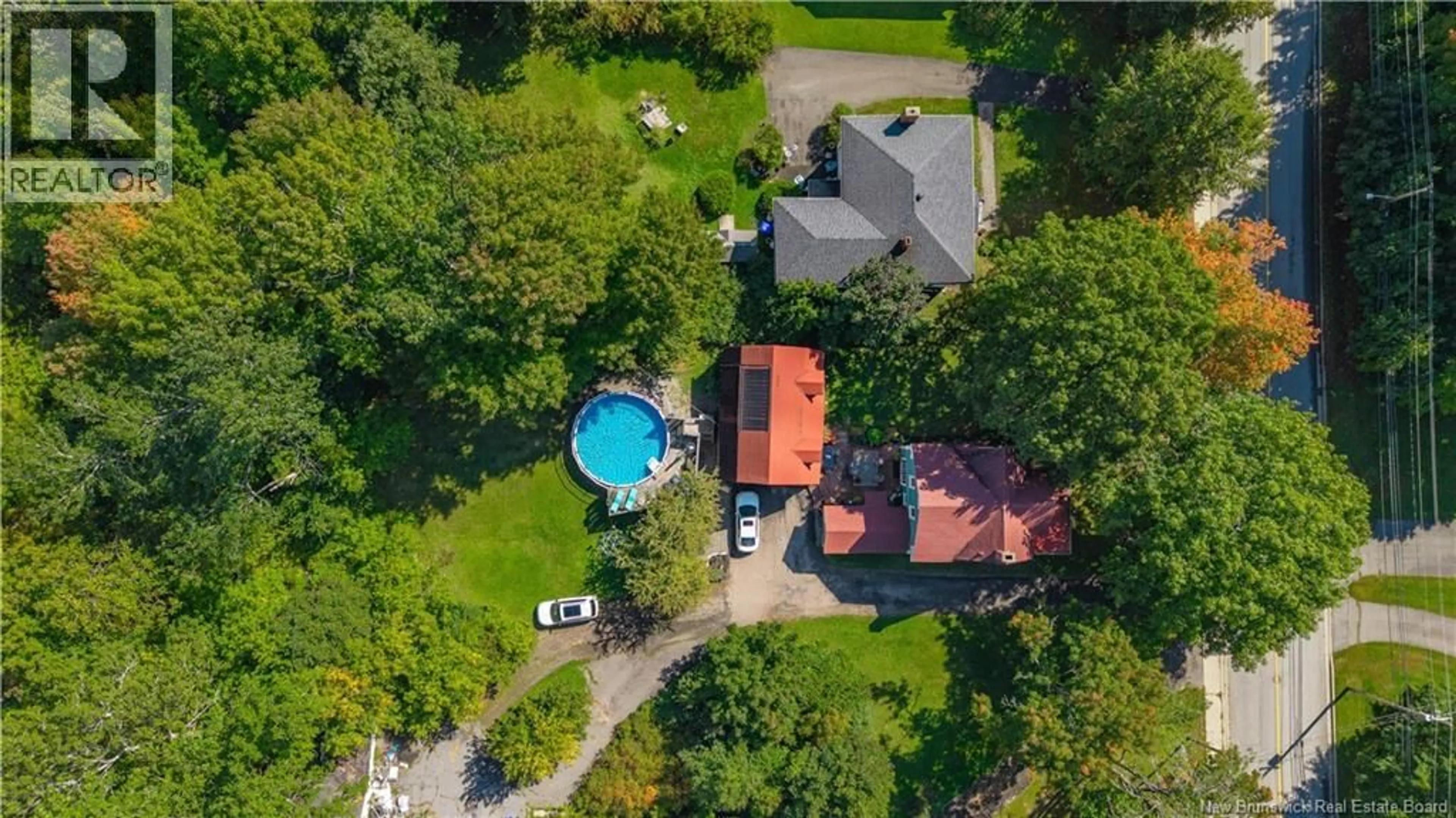 A pic from outside/outdoor area/front of a property/back of a property/a pic from drone, unknown for 44 PRINCE WILLIAM STREET, St. Stephen New Brunswick E3L1S3