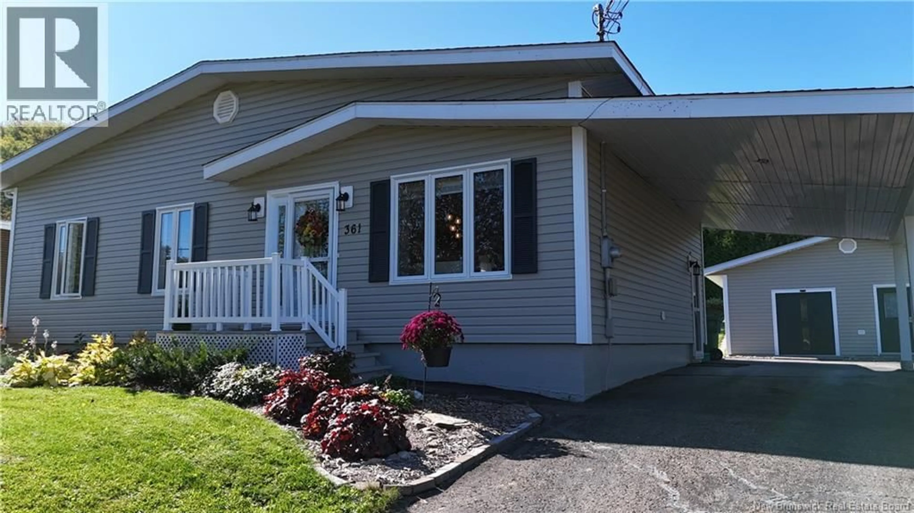 Home with vinyl exterior material, street for 361 HIGH STREET, Grand Falls New Brunswick E3Z1B3