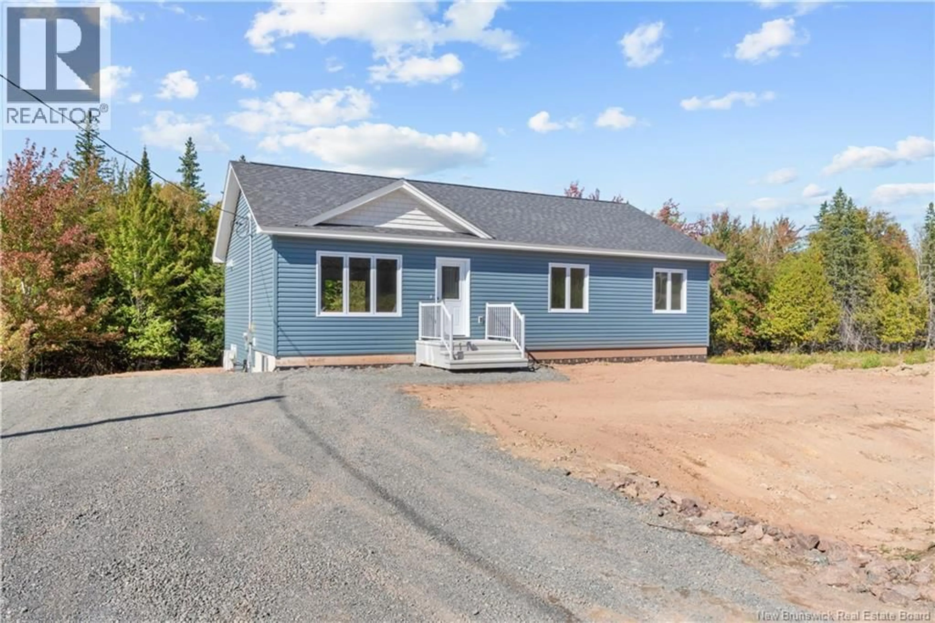 Home with vinyl exterior material, street for 32 DENIS, Saint-Antoine New Brunswick E4V0E6