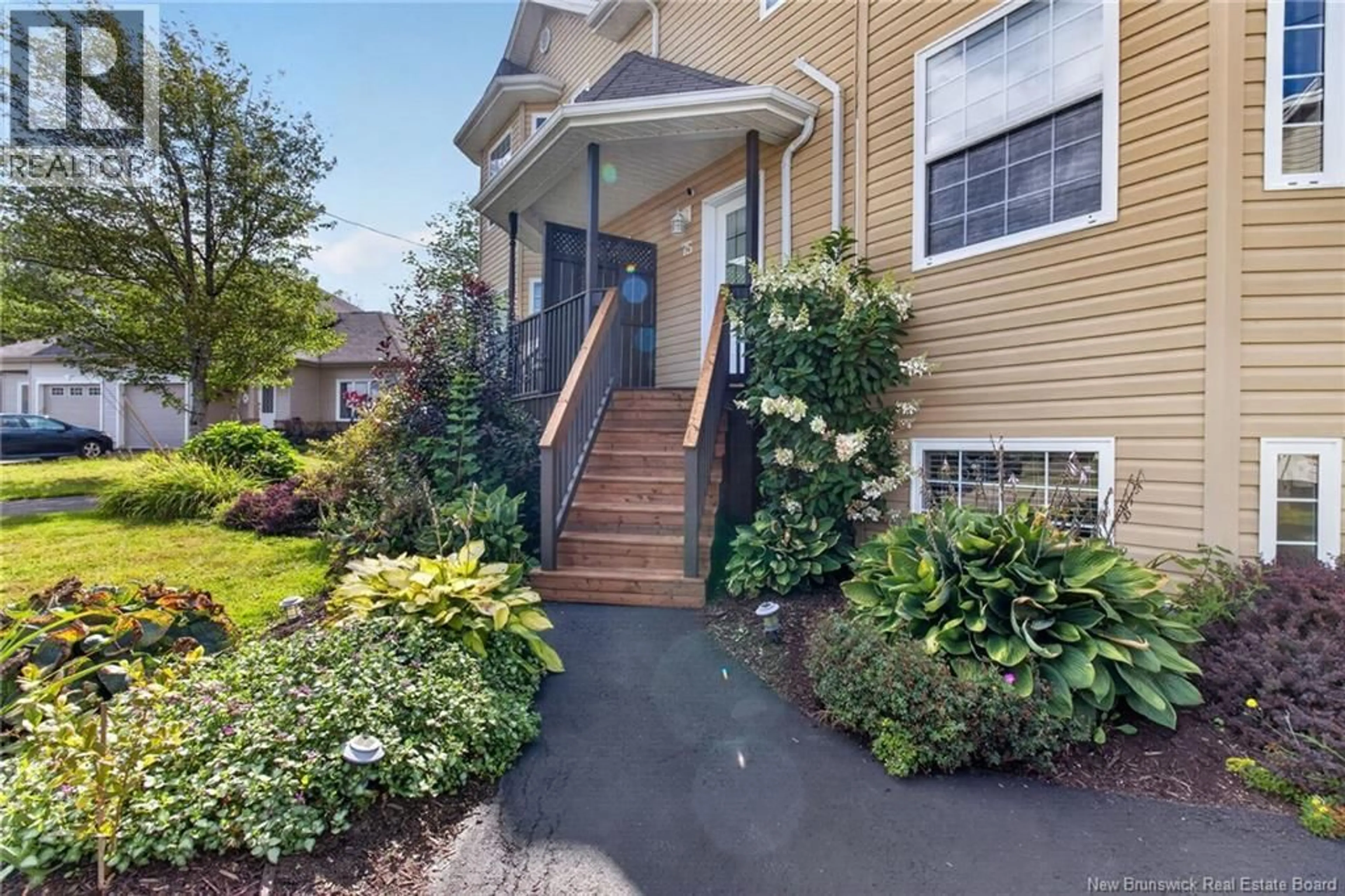 Unknown for 75 CHRISTOPHER CRESCENT, Moncton New Brunswick E1G0A4