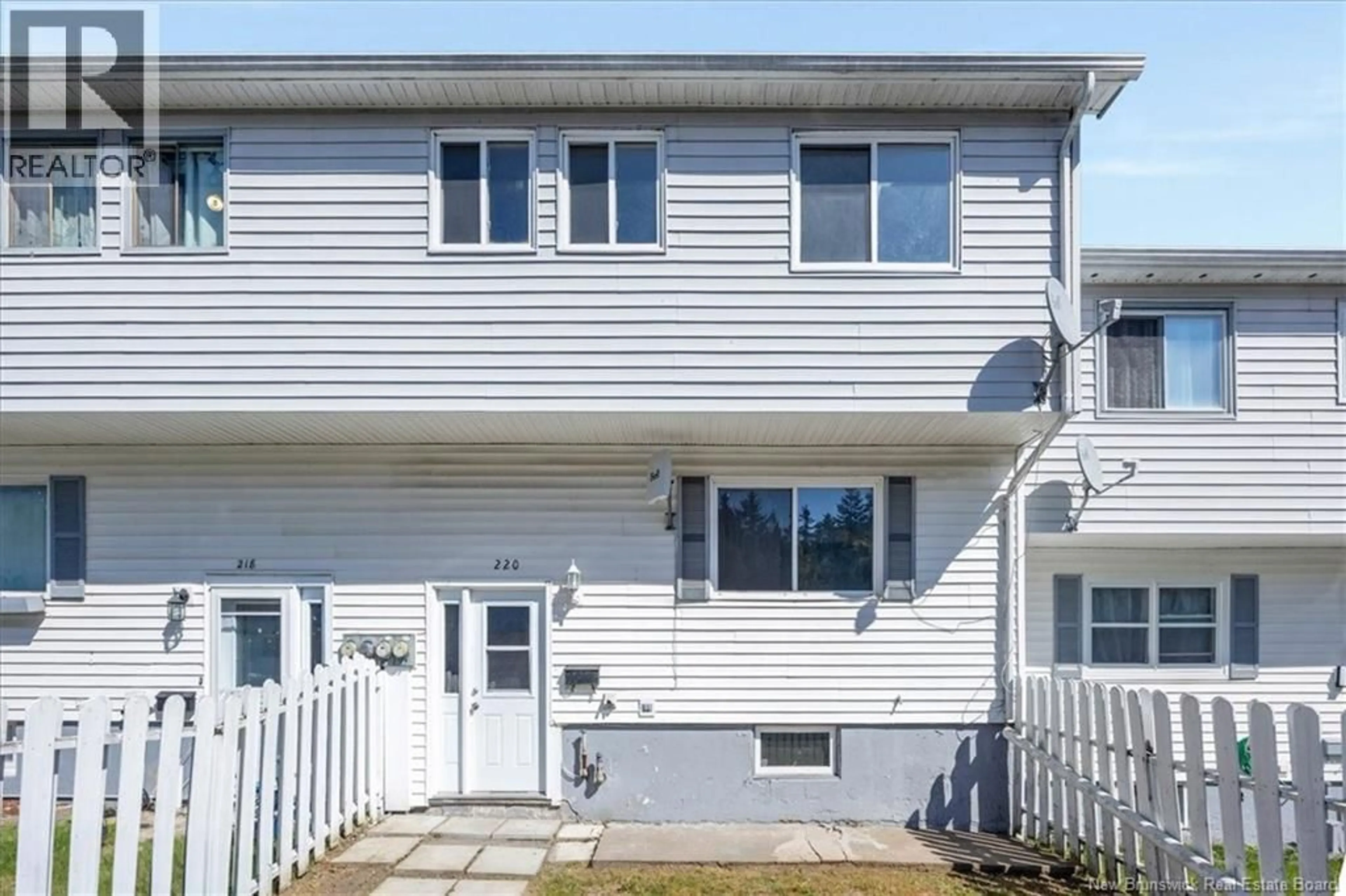 Home with vinyl exterior material, street for 220 TARTAN STREET, Saint John New Brunswick E2K2R7
