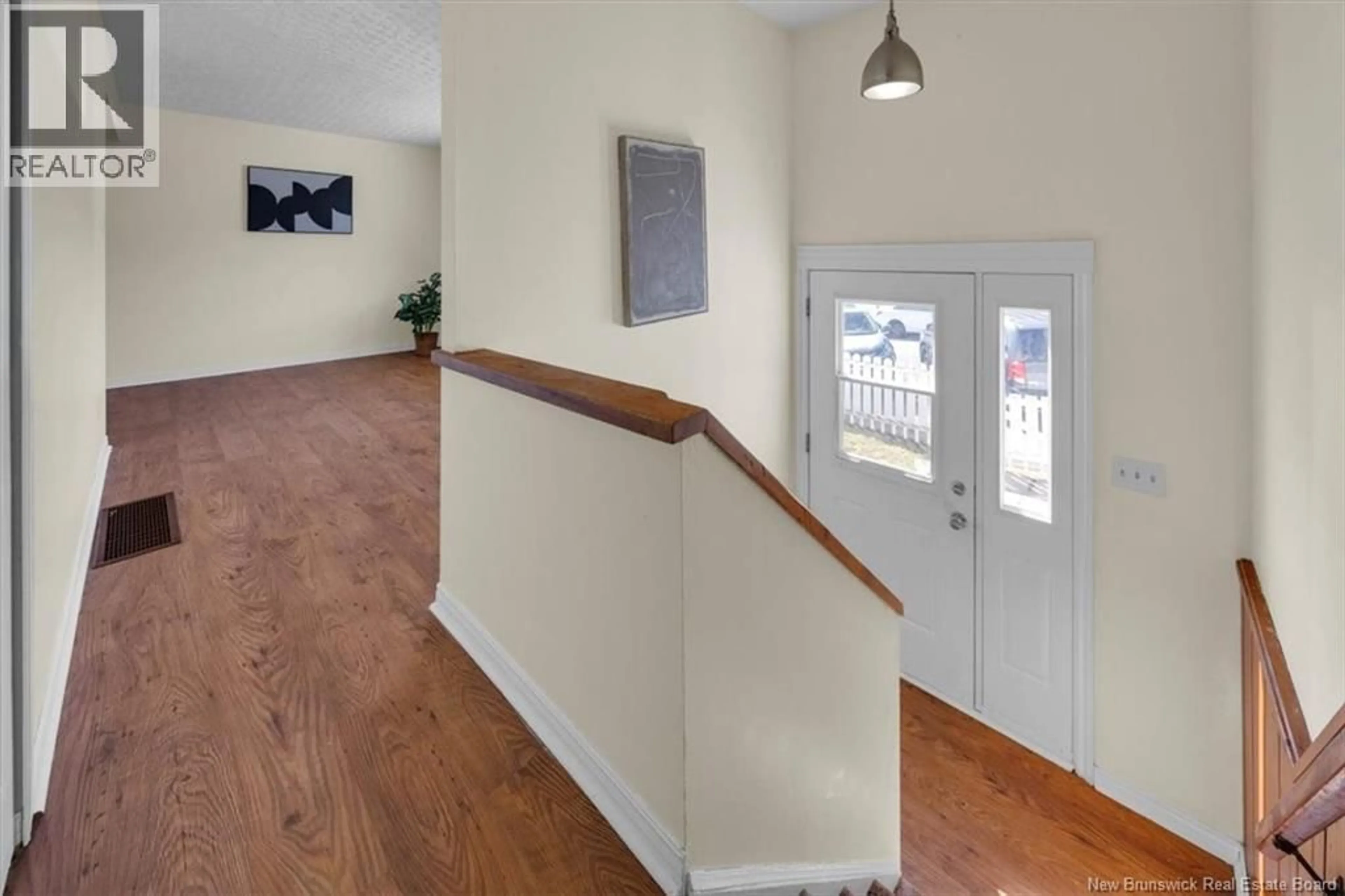 Indoor entryway for 220 TARTAN STREET, Saint John New Brunswick E2K2R7