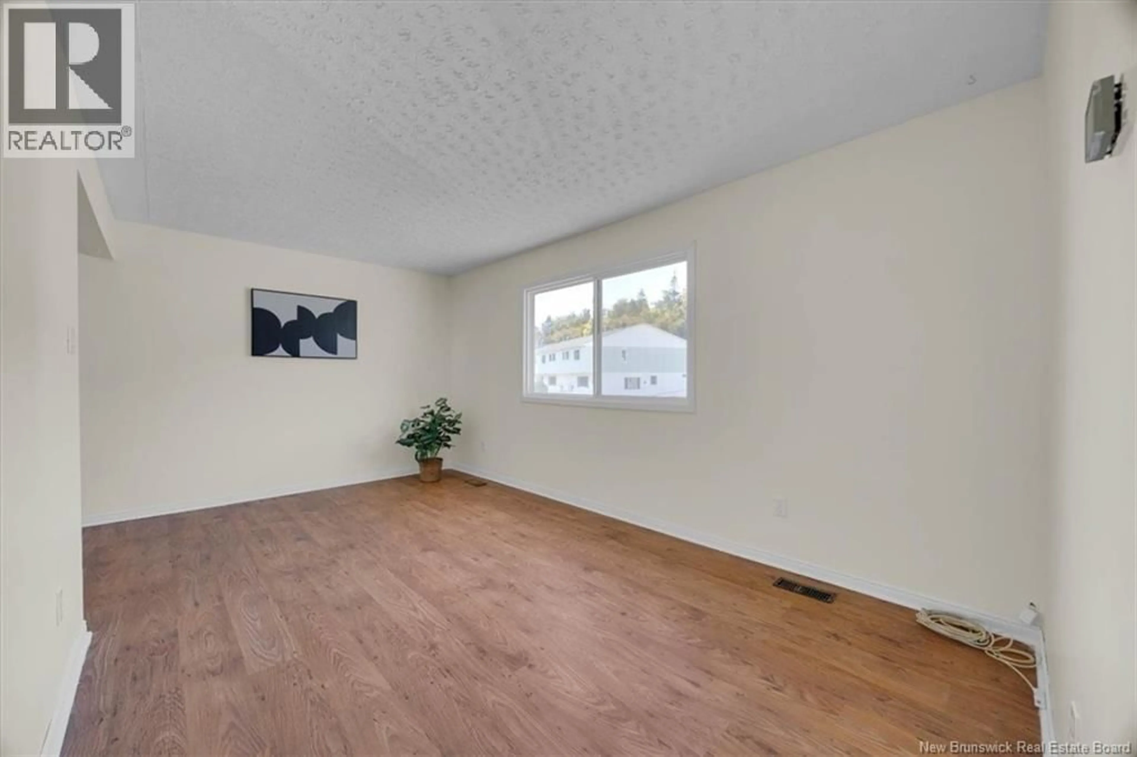 A pic of a room for 220 TARTAN STREET, Saint John New Brunswick E2K2R7