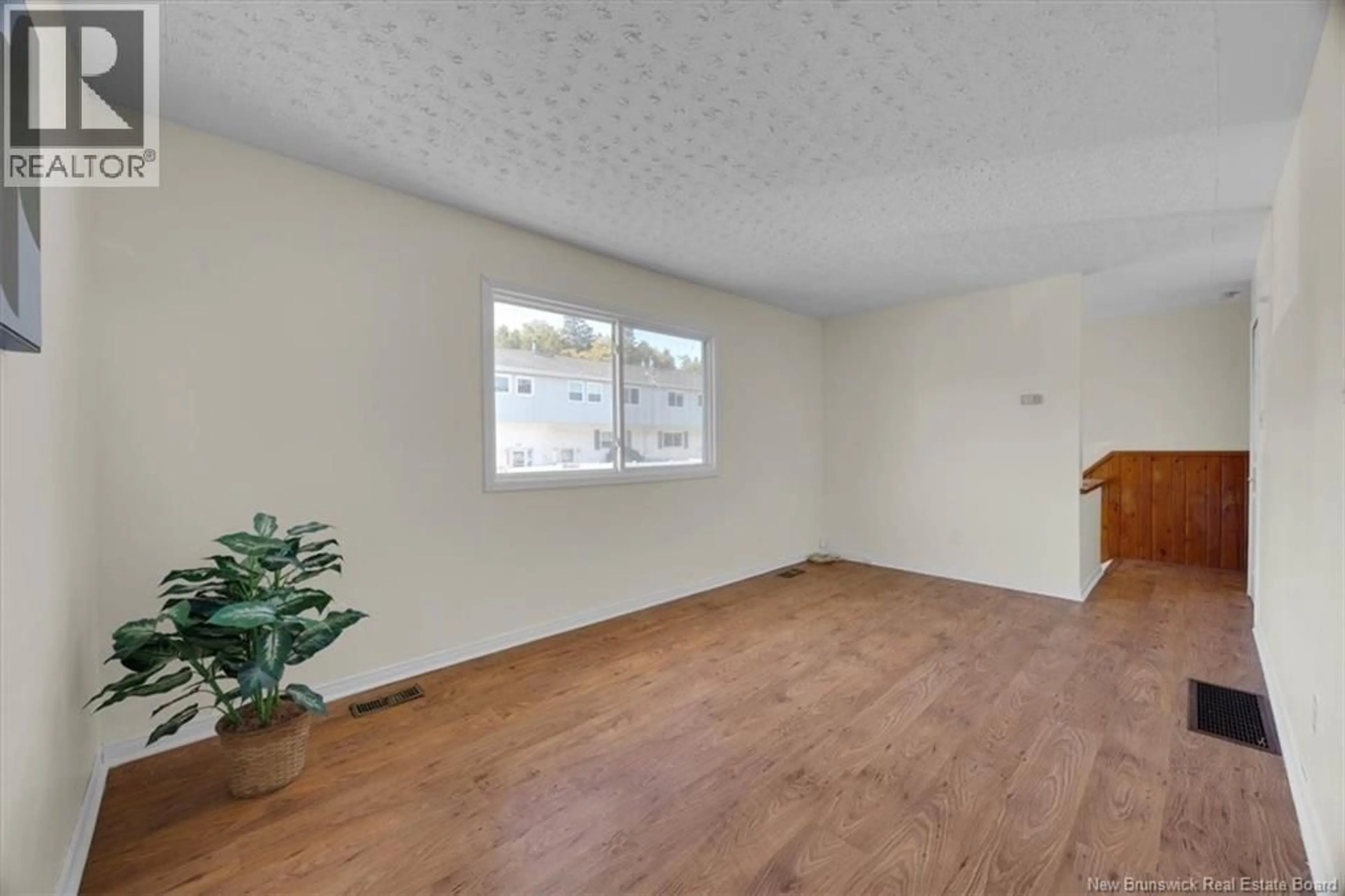 A pic of a room for 220 TARTAN STREET, Saint John New Brunswick E2K2R7