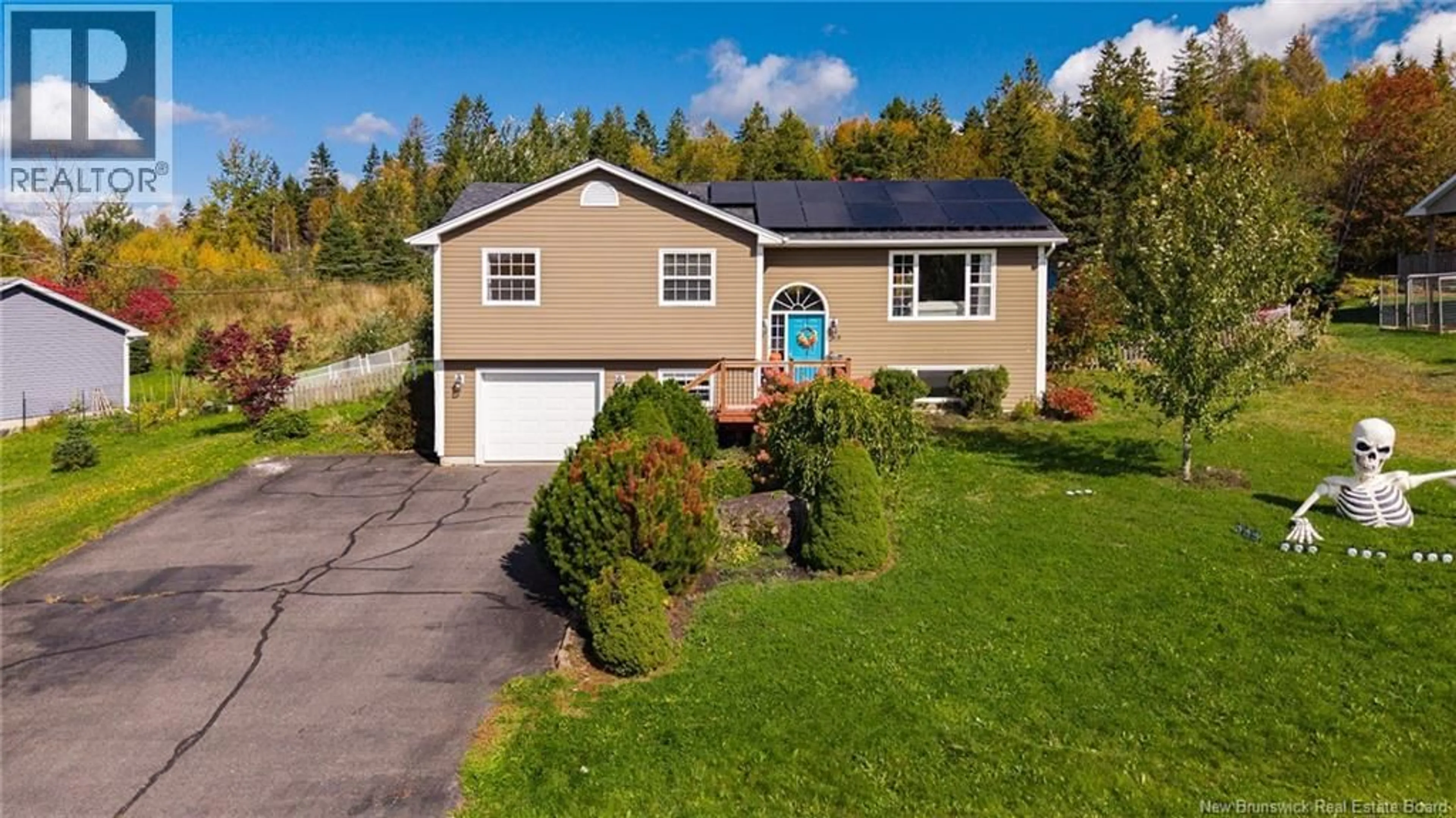 A pic from outside/outdoor area/front of a property/back of a property/a pic from drone, street for 65 KELTI AVENUE, Hampton New Brunswick E6N0B6