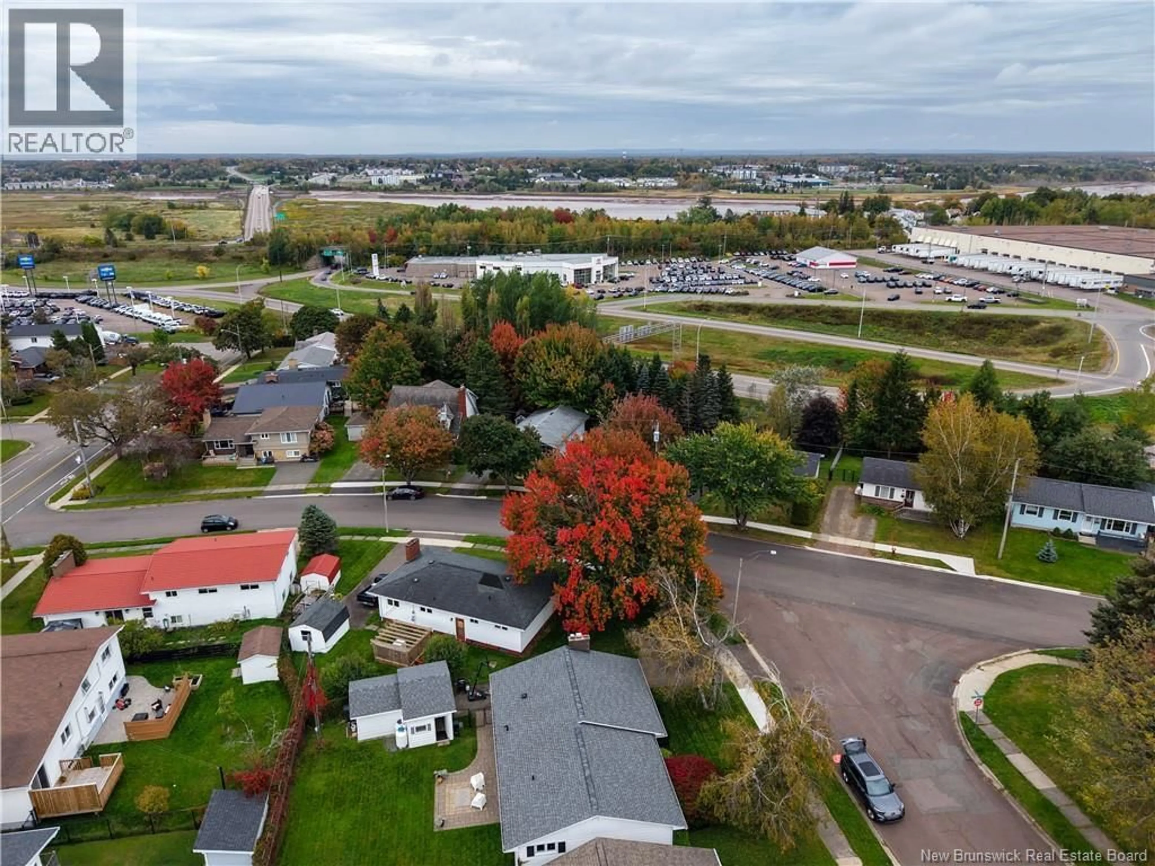 A pic from outside/outdoor area/front of a property/back of a property/a pic from drone, mountain view for 14 LAIRD, Moncton New Brunswick E1E2P3