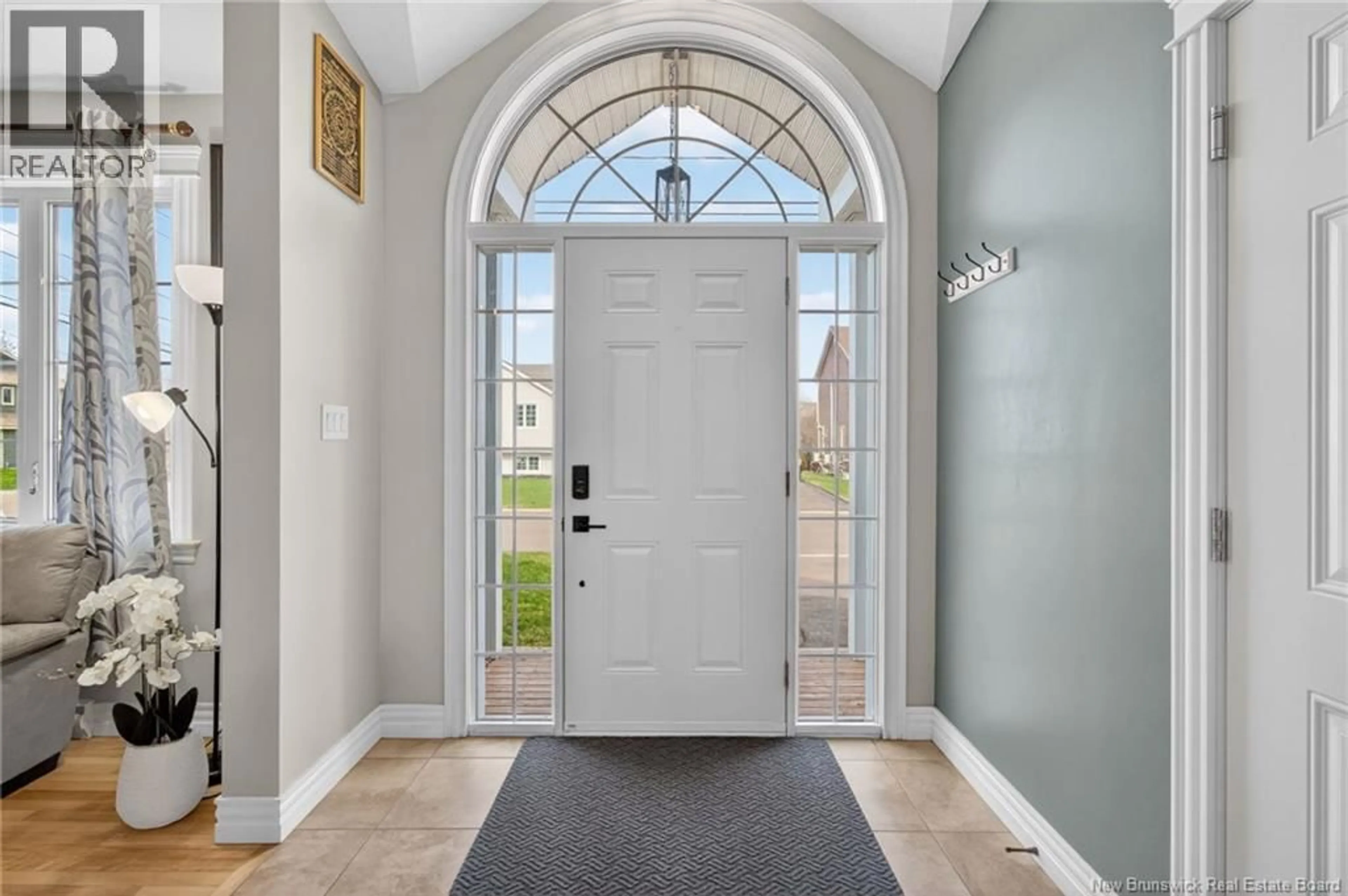 Indoor entryway for 1 SEBASTIEN STREET, Shediac New Brunswick E4P0K7