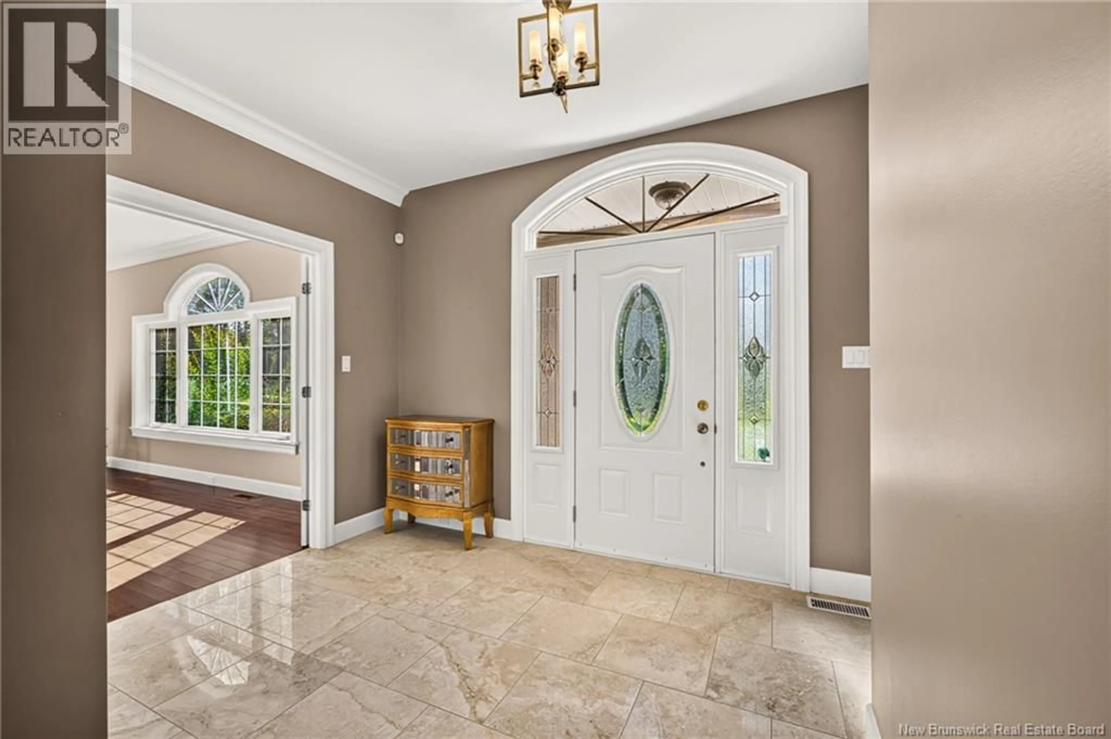 Indoor entryway for 77 DES PEUPLIERS STREET, Scoudouc New Brunswick E4P0P4