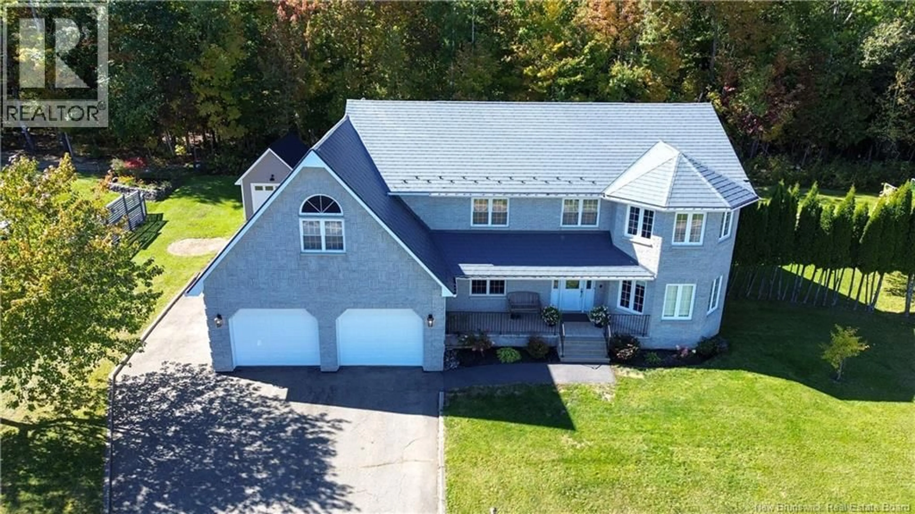 A pic from outside/outdoor area/front of a property/back of a property/a pic from drone, unknown for 19 DOYLE STREET, Nackawic New Brunswick E6G1E4