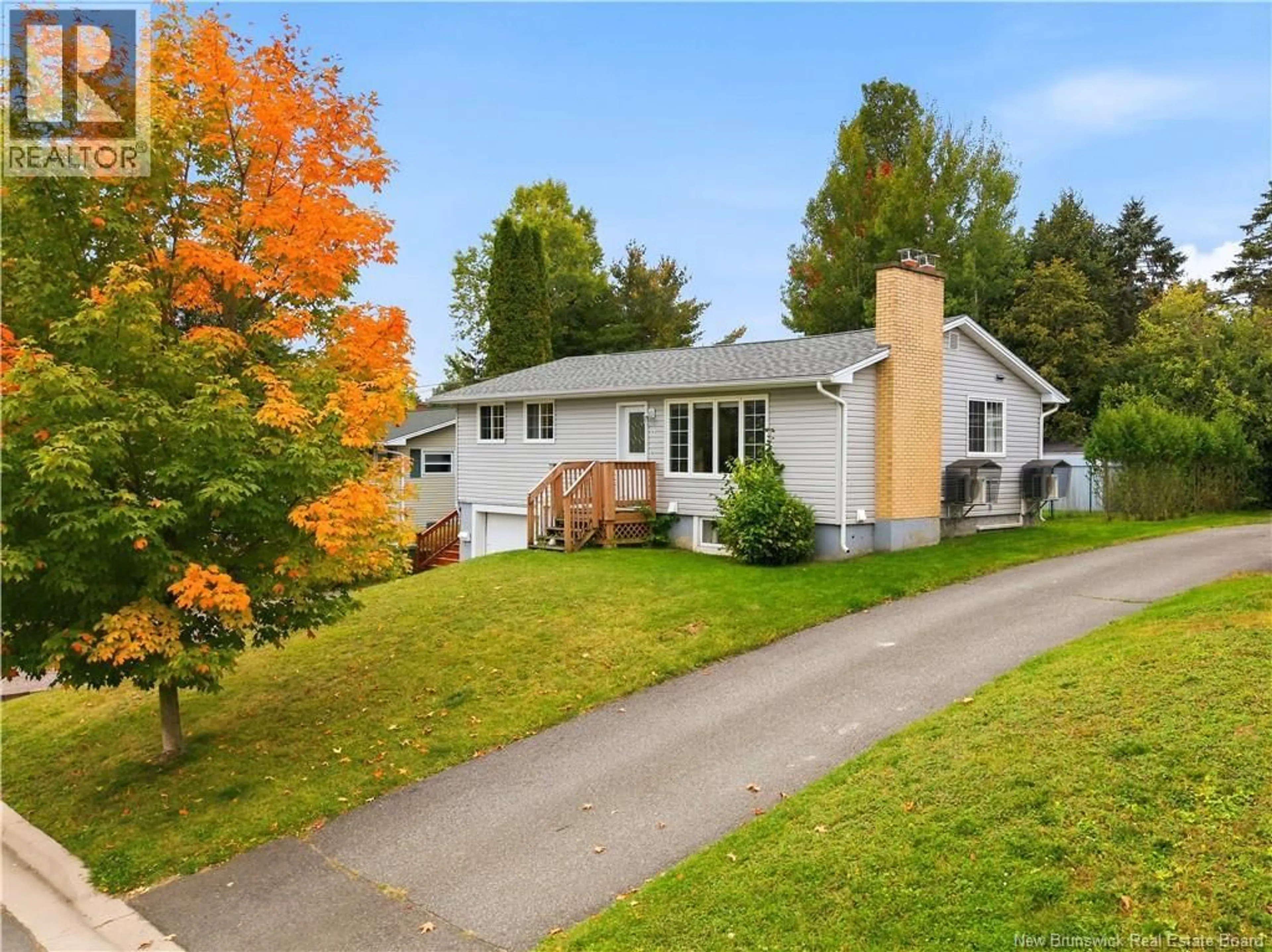A pic from outside/outdoor area/front of a property/back of a property/a pic from drone, street for 17 HOLLYBROOK STREET, Marysville New Brunswick E3A4N8