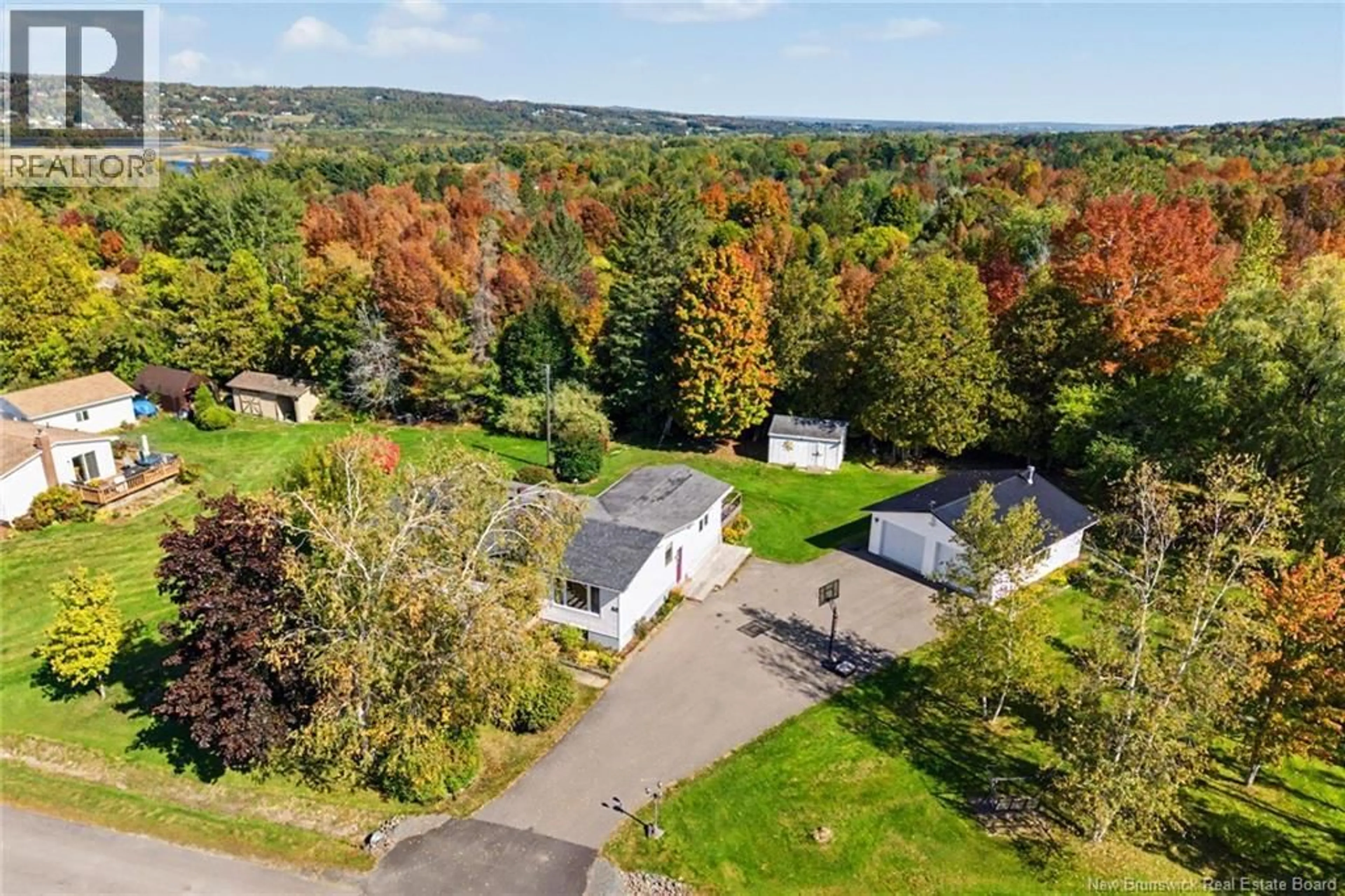 A pic from outside/outdoor area/front of a property/back of a property/a pic from drone, street for 23 SPRINGWATER COURT, Island View New Brunswick E3E1A1