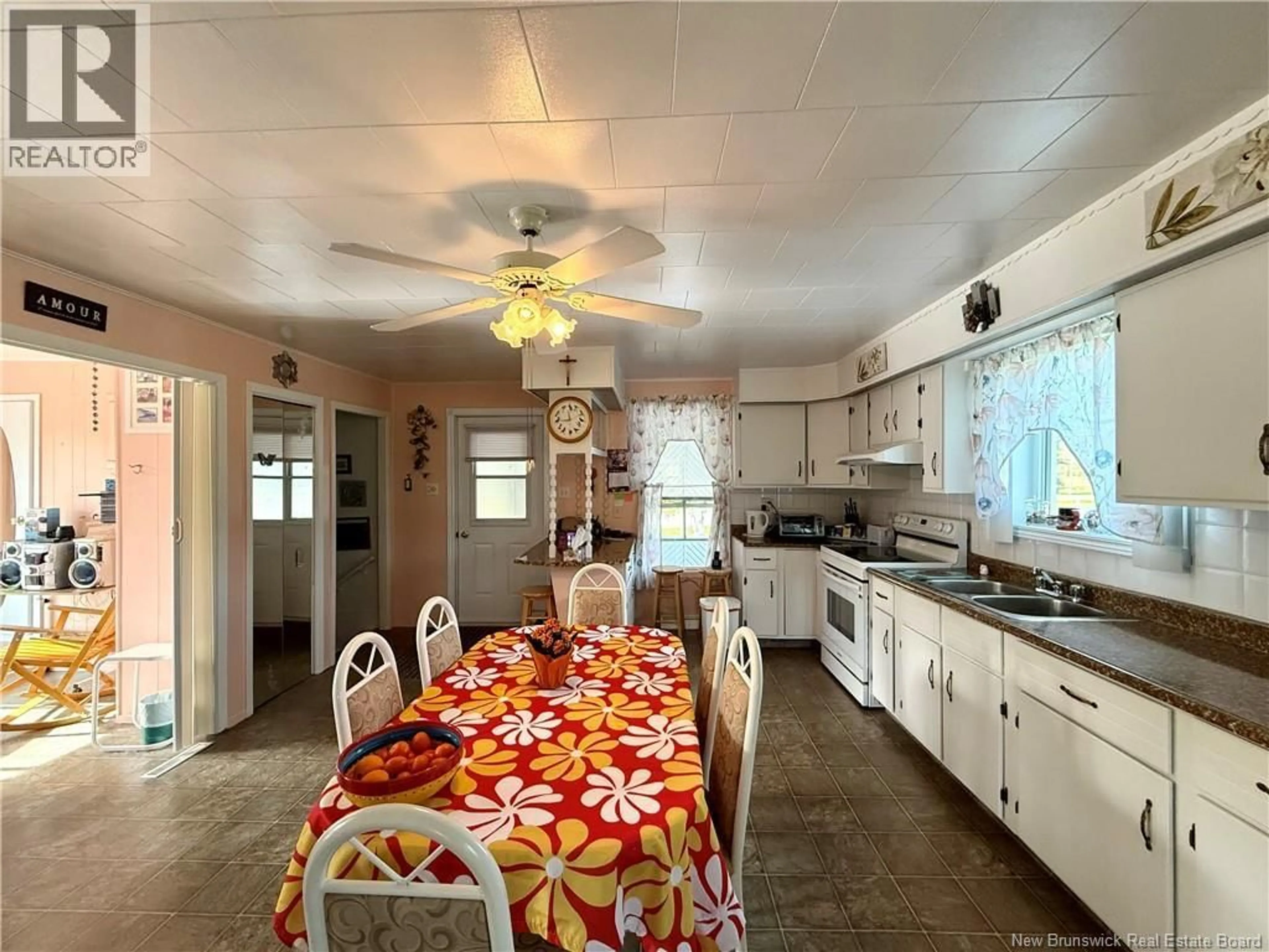 Unknown for 471 2E SAULT ROAD, Saint-Joseph-De-Madawaska New Brunswick E7B2K9