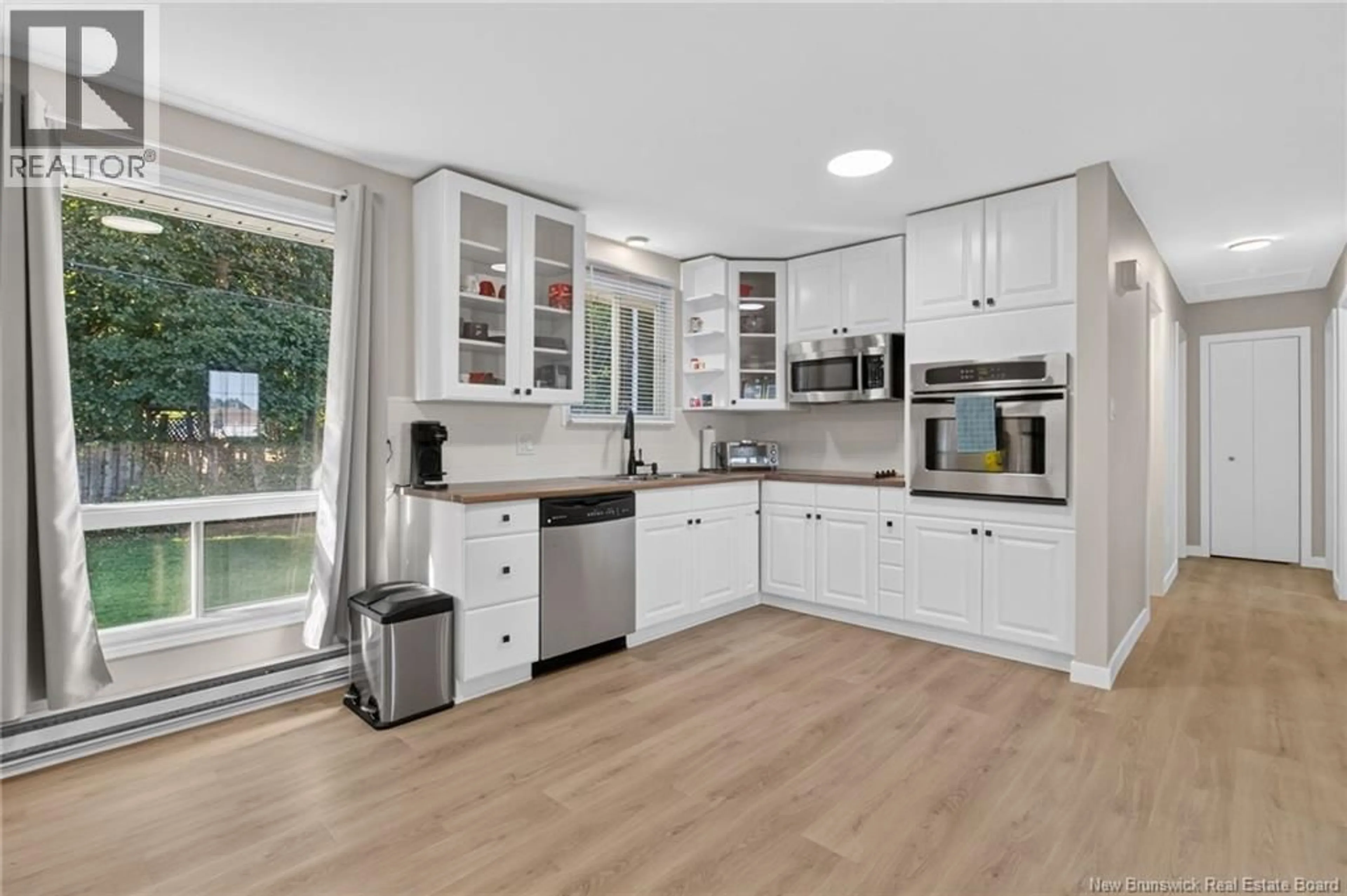 Open concept kitchen, ceramic/tile floor for 25 BOISHEBERT STREET, Shediac New Brunswick E4P1H8
