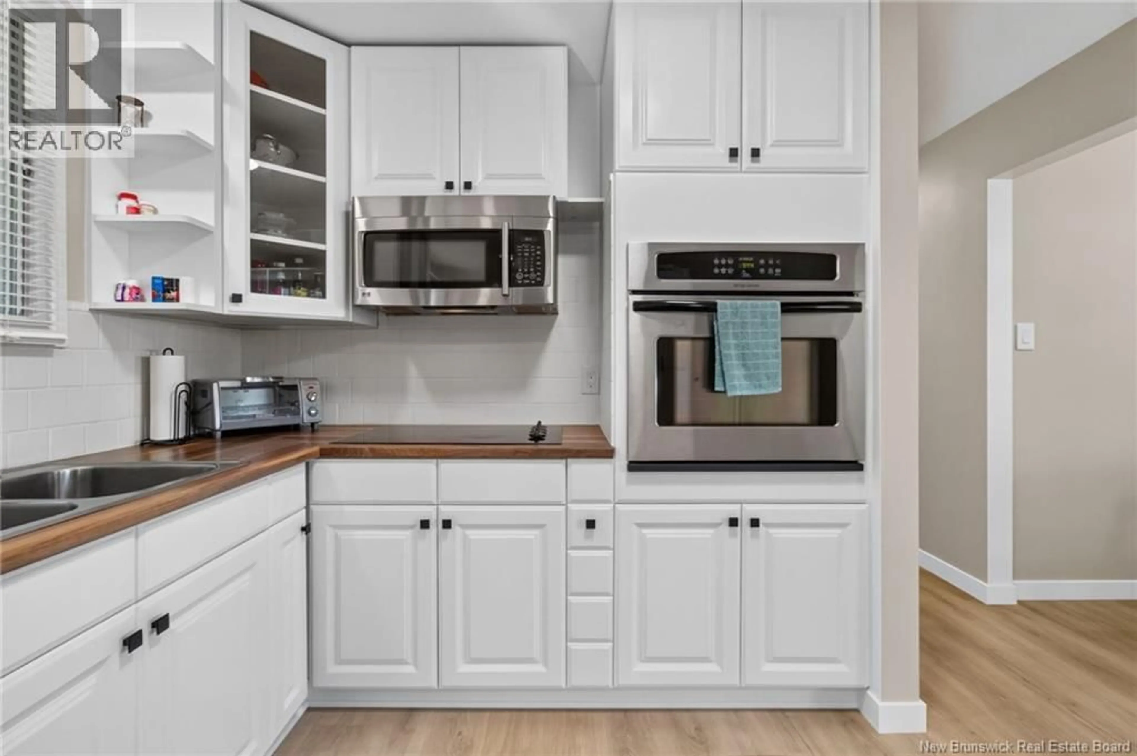 Standard kitchen, unknown for 25 BOISHEBERT STREET, Shediac New Brunswick E4P1H8