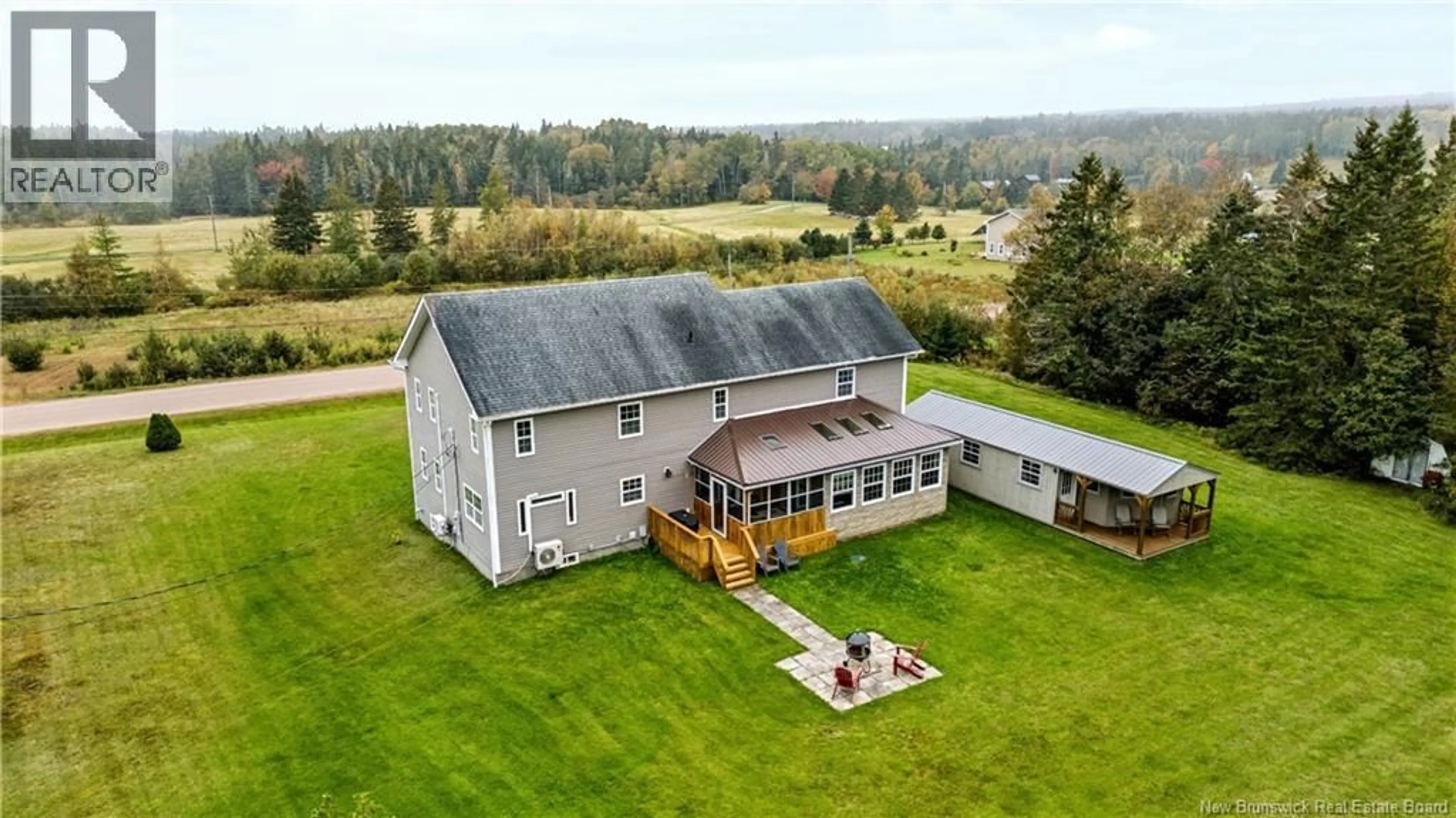 A pic from outside/outdoor area/front of a property/back of a property/a pic from drone, building for 39 RIDGEWOOD DRIVE, Sackville New Brunswick E4L4T5