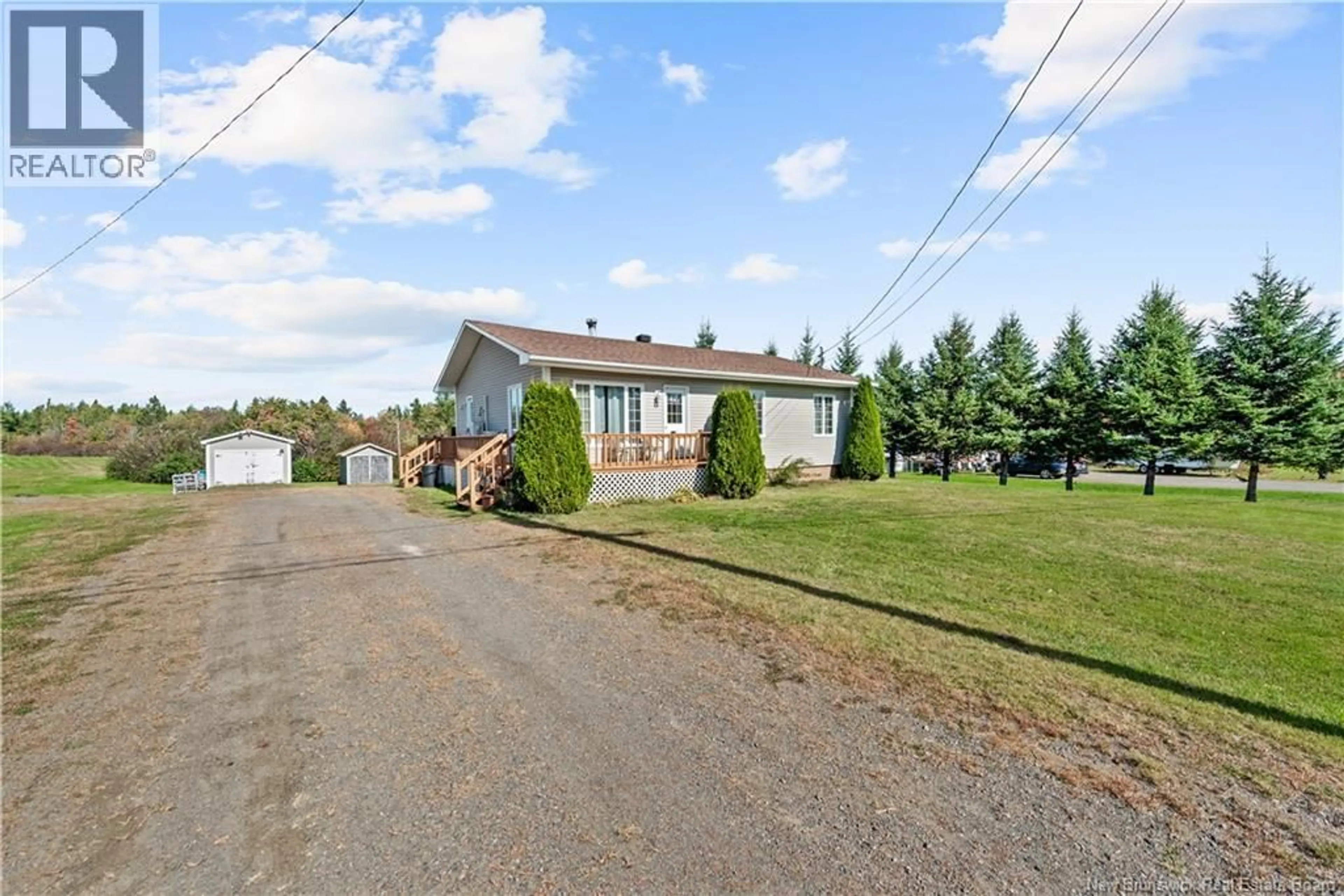 A pic from outside/outdoor area/front of a property/back of a property/a pic from drone, street for 359 CAP SAINT LOUIS, Saint-Louis-De-Kent New Brunswick E4X1P7