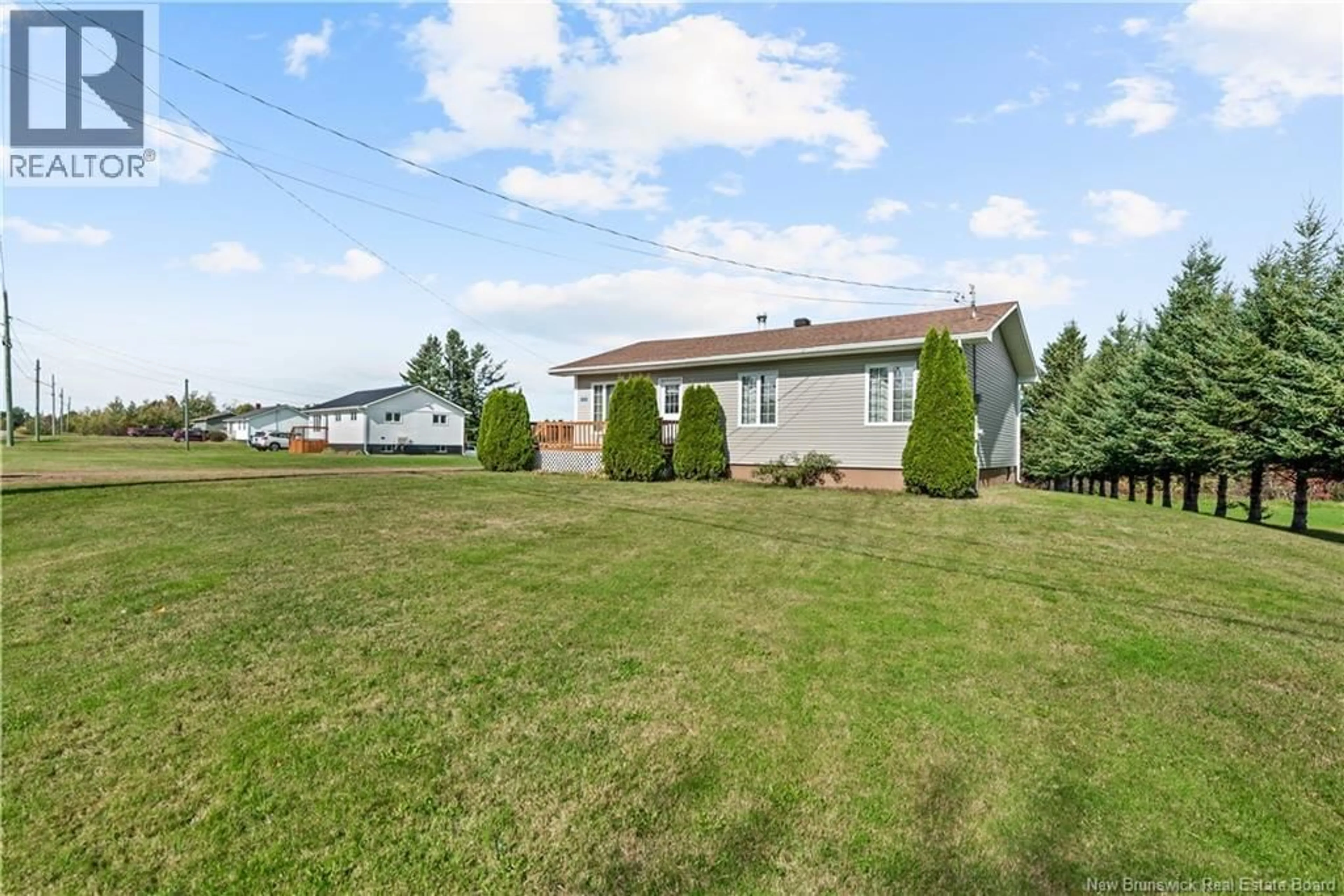A pic from outside/outdoor area/front of a property/back of a property/a pic from drone, street for 359 CAP SAINT LOUIS, Saint-Louis-De-Kent New Brunswick E4X1P7