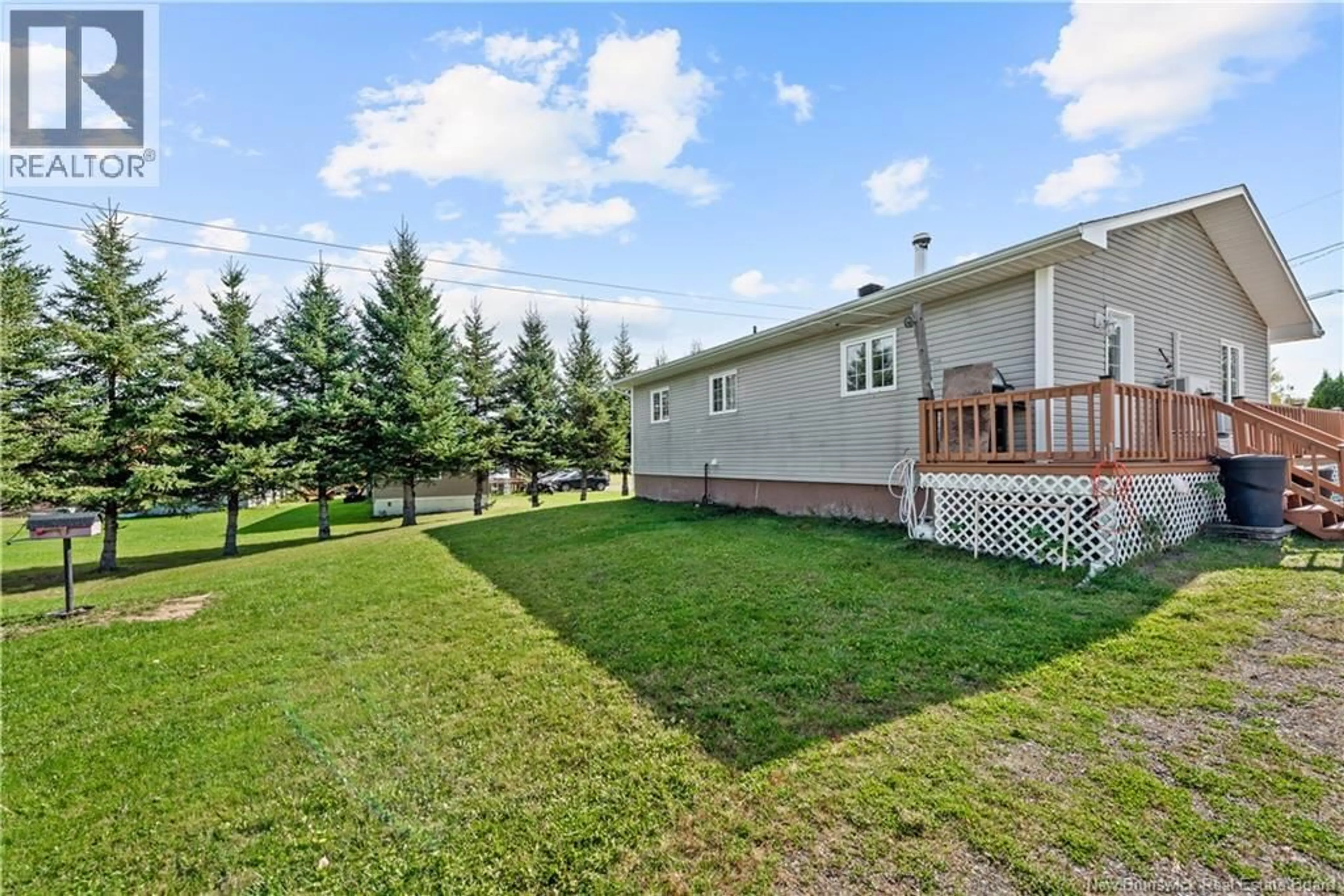Patio, water/lake/river/ocean view for 359 CAP SAINT LOUIS, Saint-Louis-De-Kent New Brunswick E4X1P7