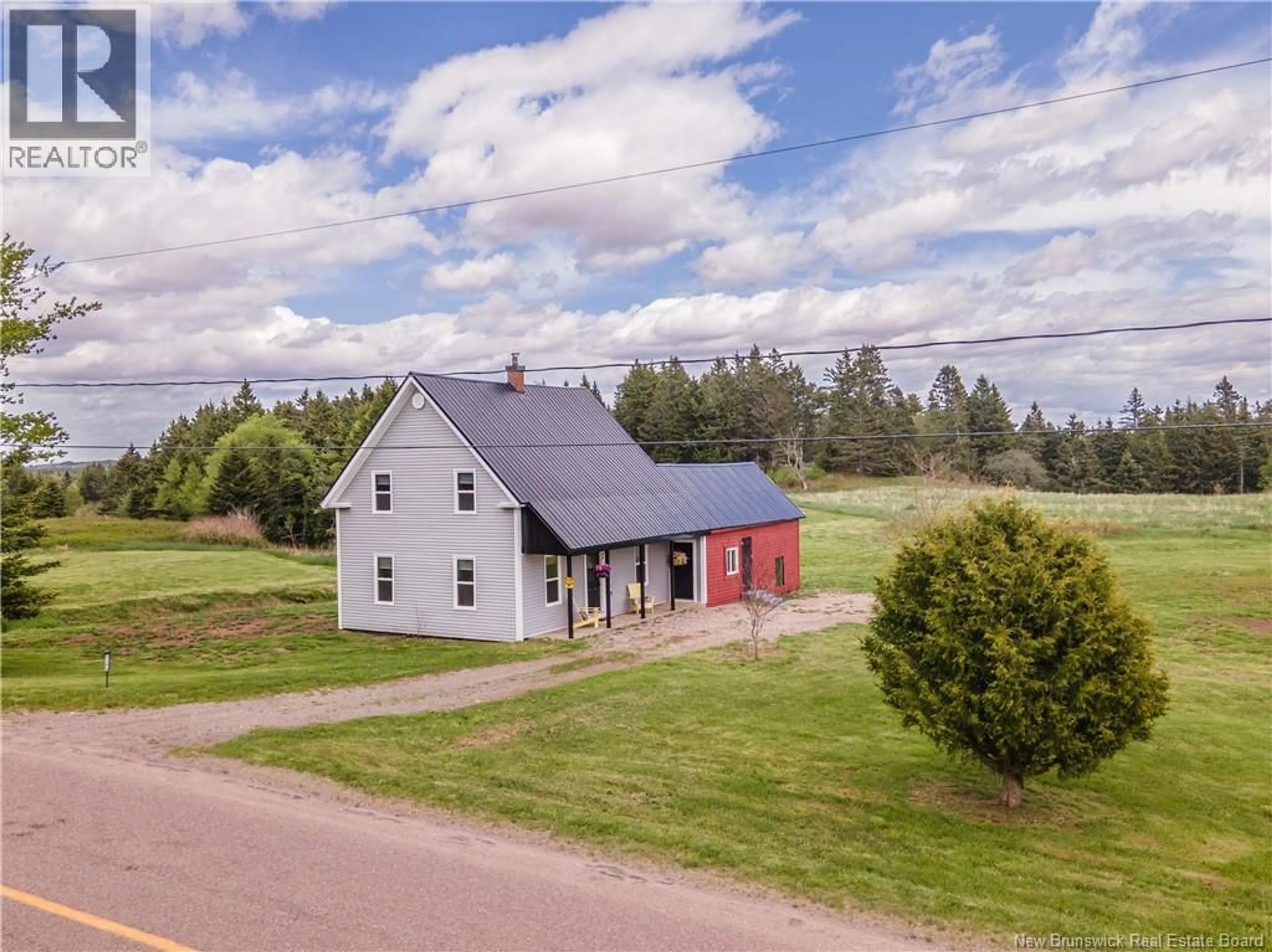 A pic from outside/outdoor area/front of a property/back of a property/a pic from drone, unknown for 1195 ROUTE 915, New Horton New Brunswick E4H1W4
