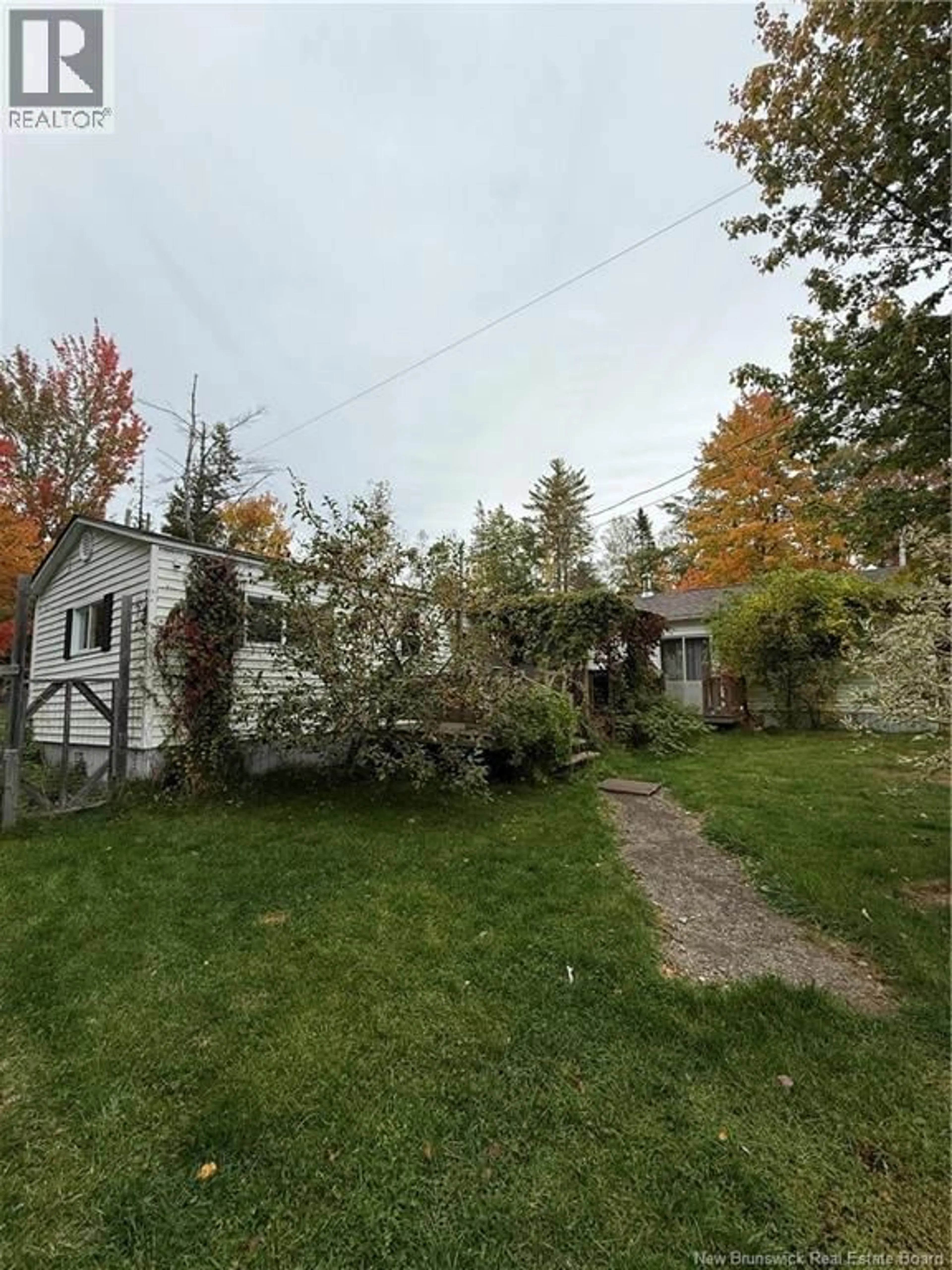 A pic from outside/outdoor area/front of a property/back of a property/a pic from drone, unknown for 1285 ROUTE 10, Noonan New Brunswick E3A7H7