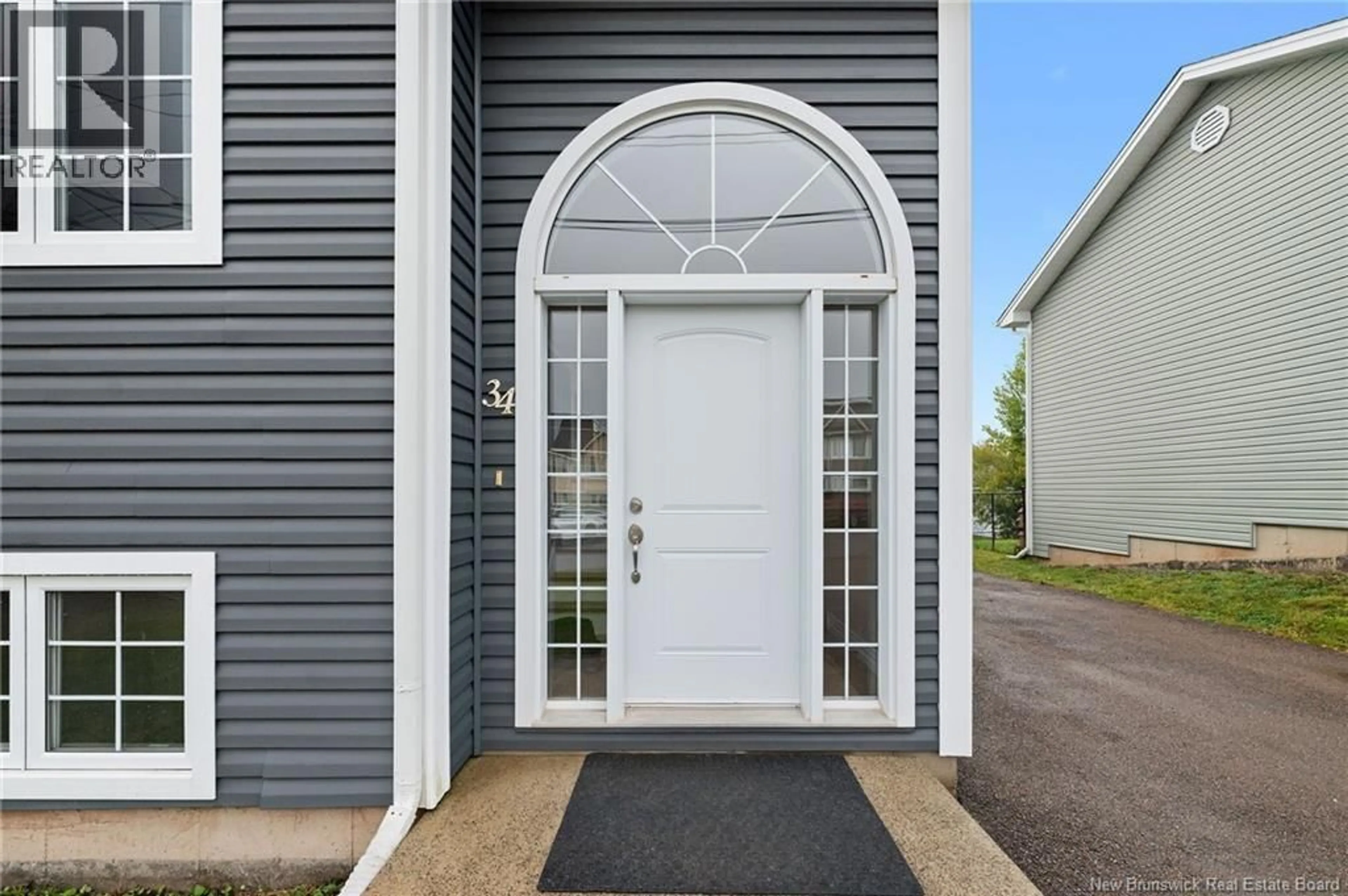 Indoor entryway for 34 MONIQUE STREET, Moncton New Brunswick E1G0R2