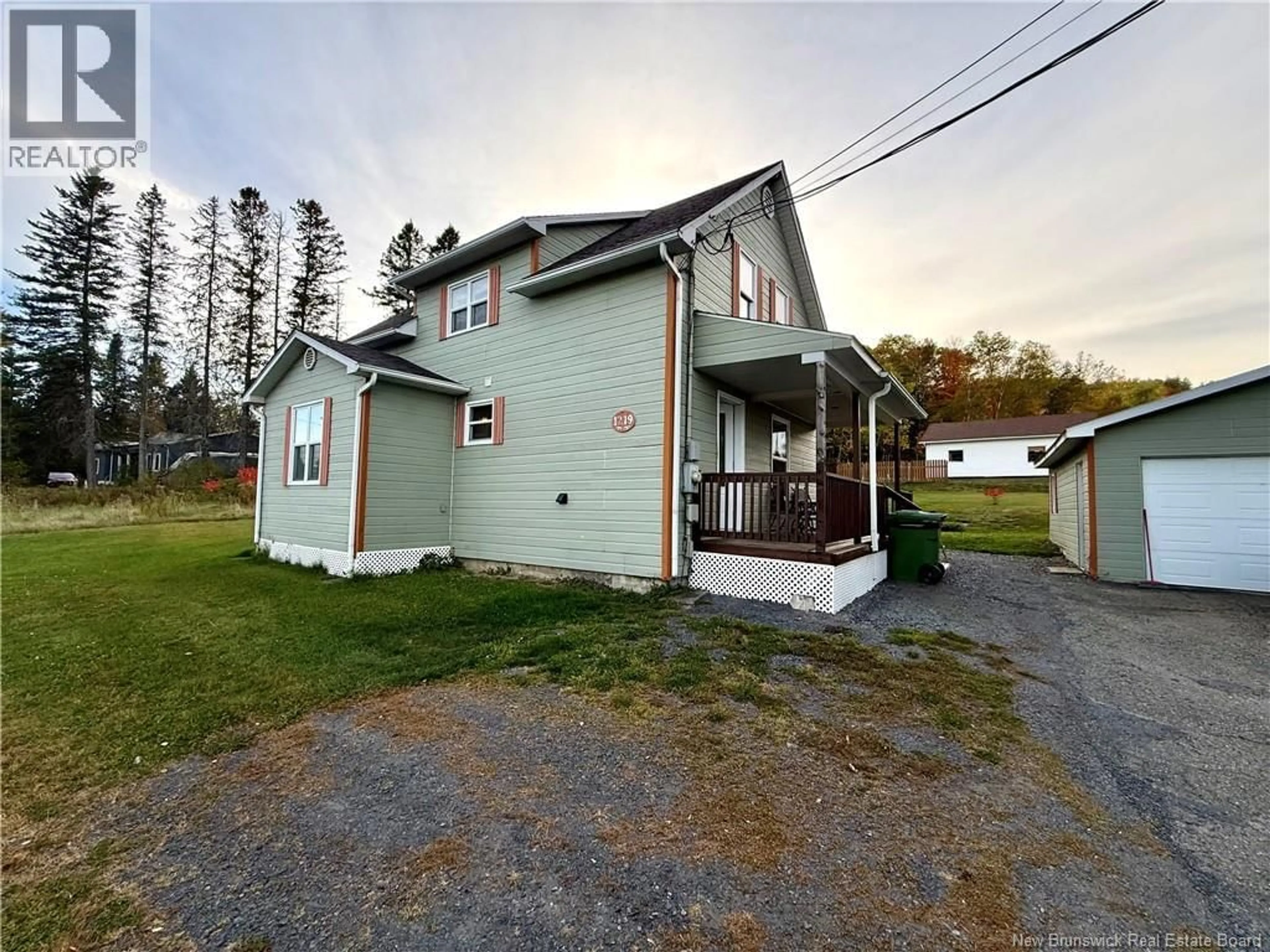 A pic from outside/outdoor area/front of a property/back of a property/a pic from drone, unknown for 1219 ST-FRANCOIS STREET, Verret New Brunswick E3V4P4