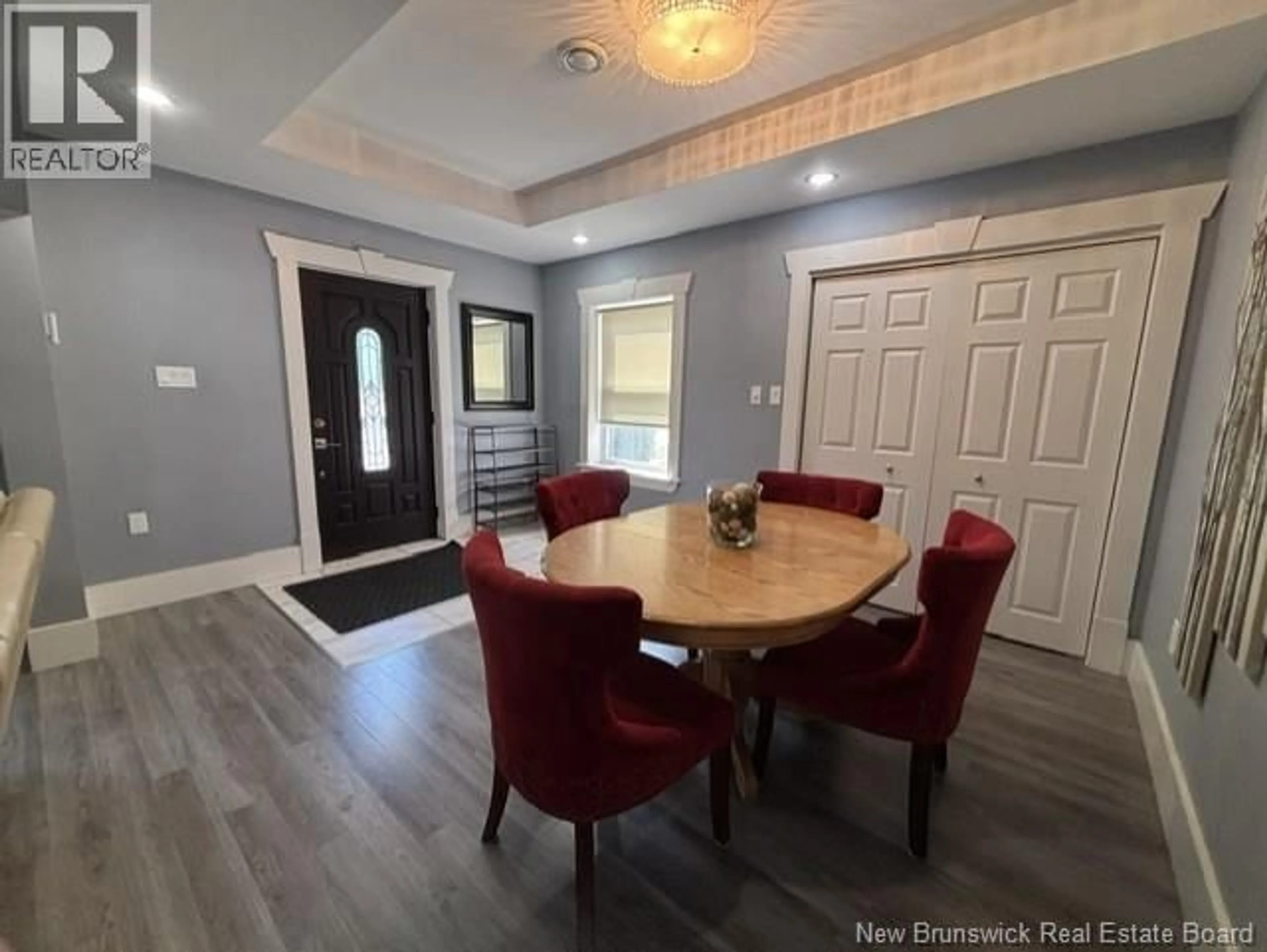 Dining room, wood/laminate floor for 180 HIGHFIELD STREET, Moncton New Brunswick E1C5P3