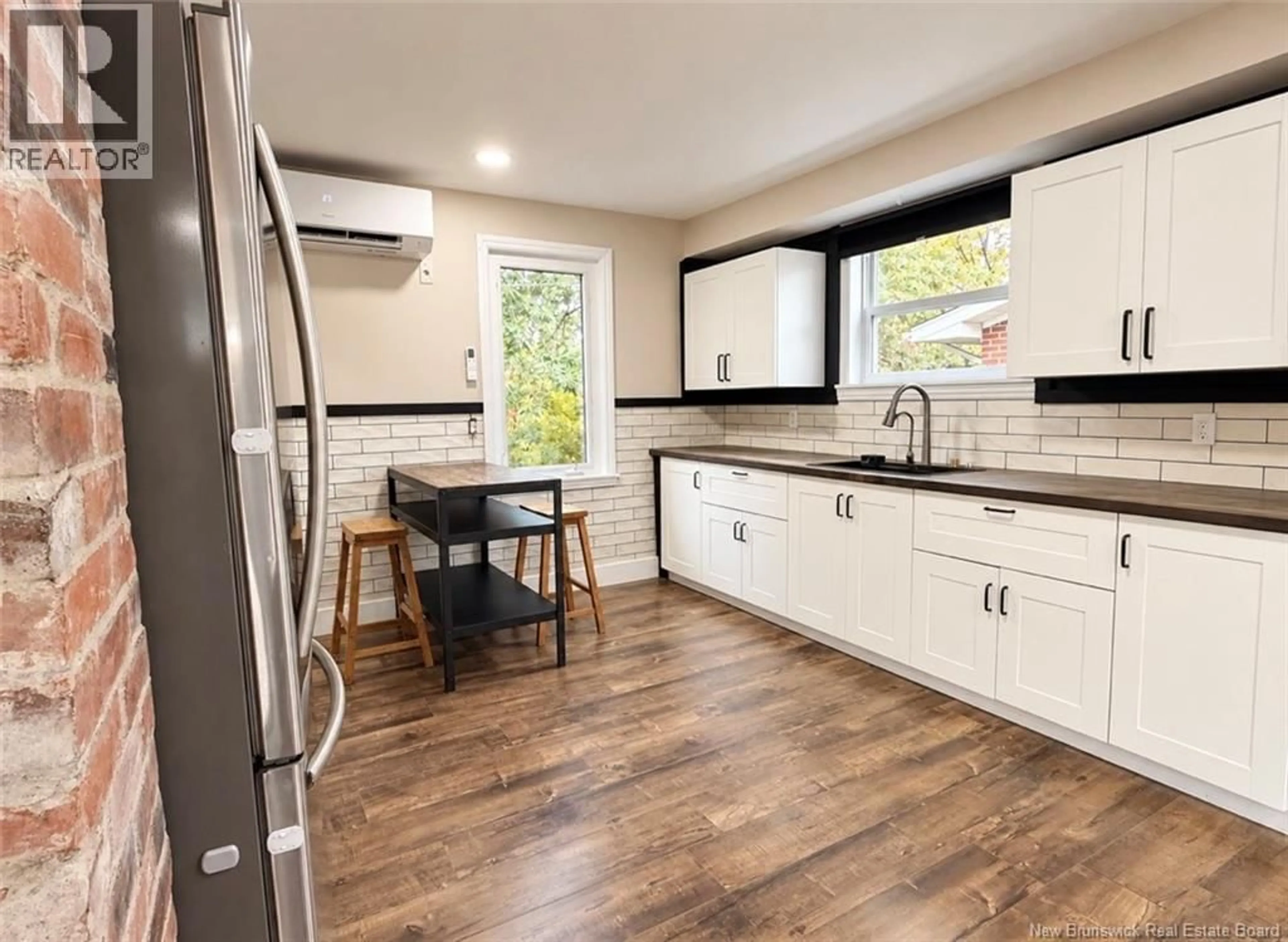 Open concept kitchen, unknown for 375 ST ANNE, Bathurst New Brunswick E2A2N3