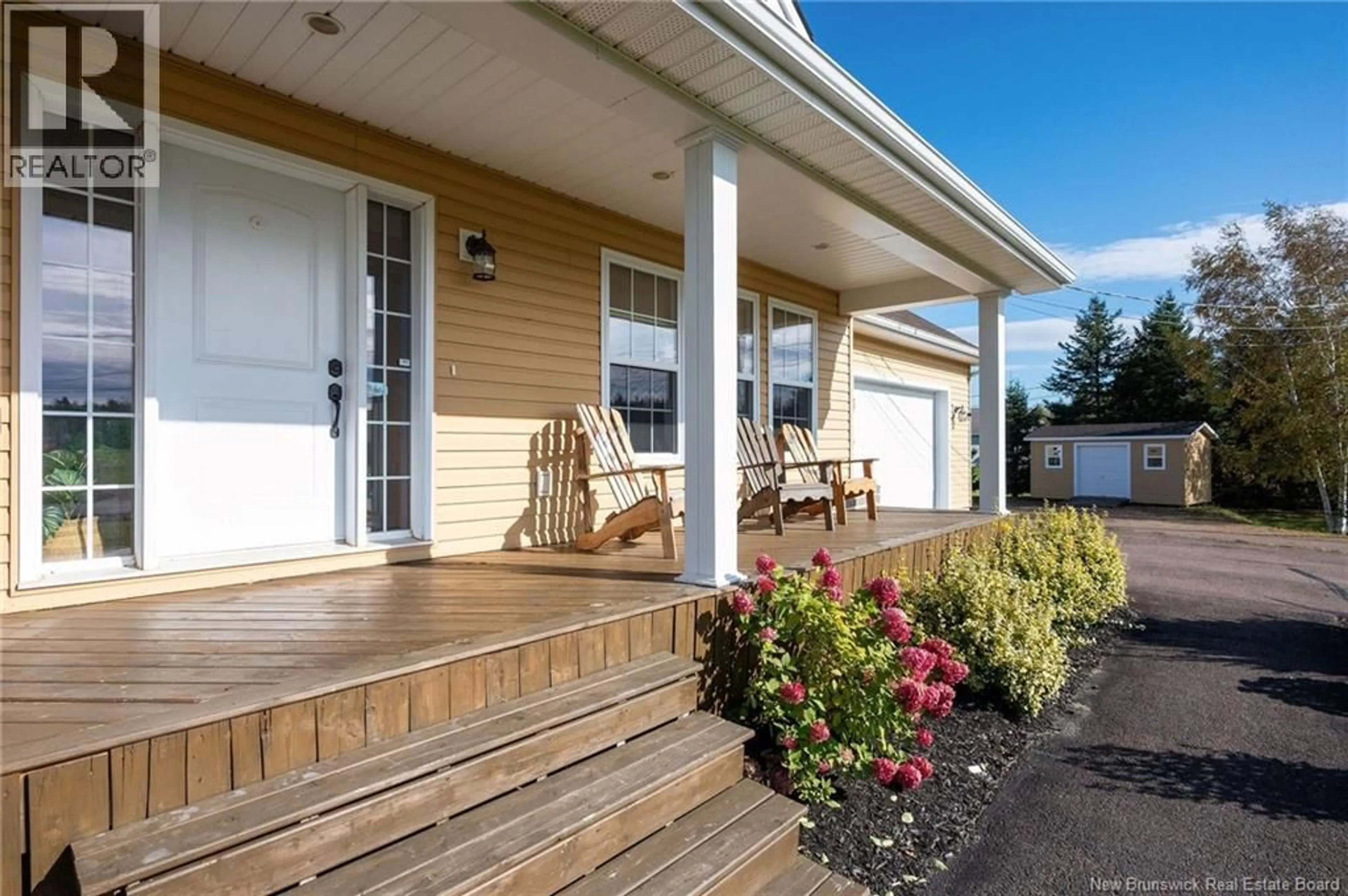 Home with vinyl exterior material, street for 4861 ROUTE 134, Cocagne New Brunswick E4R2Y3
