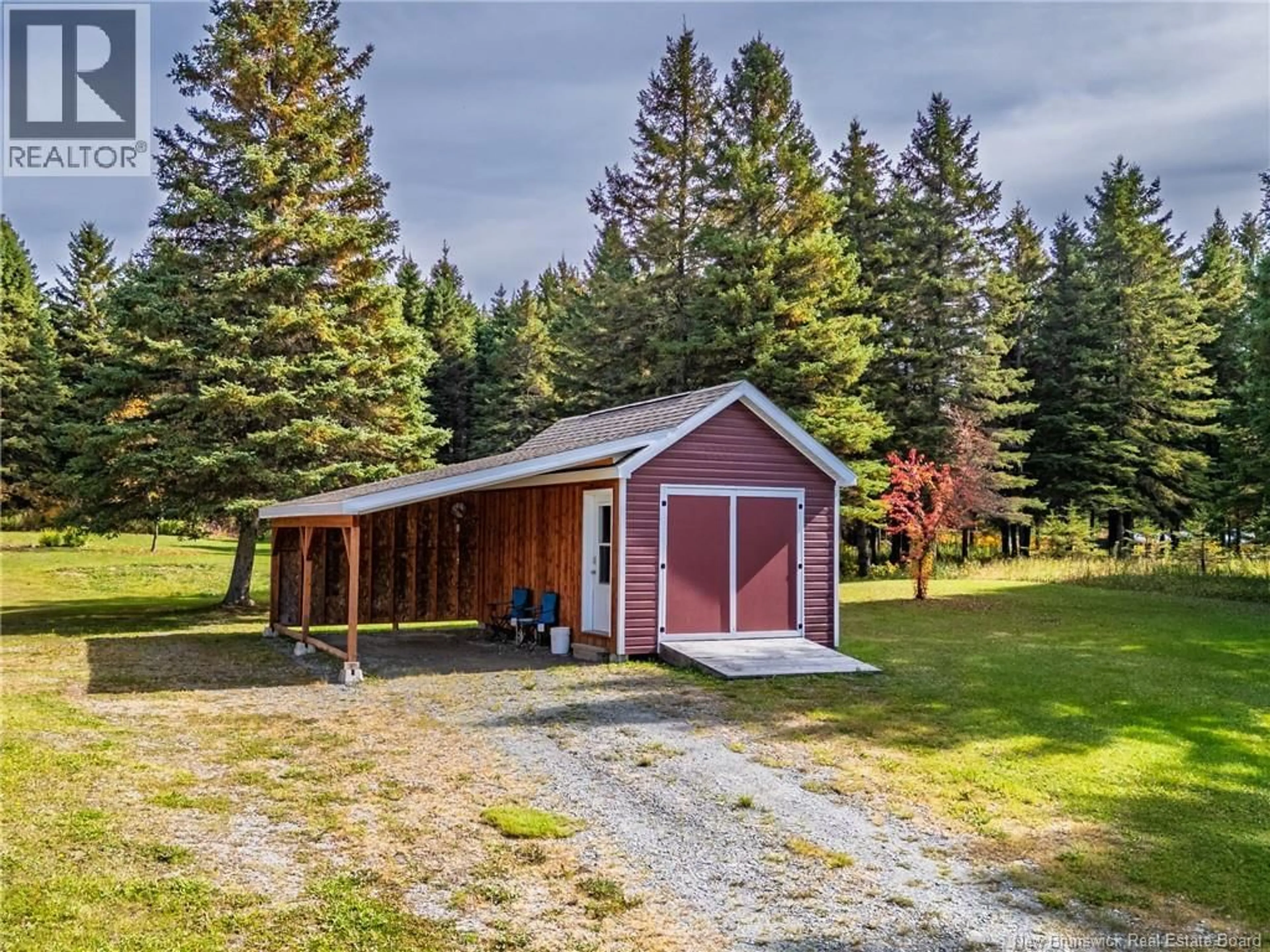 Shed for 516 CHEM RANG 9 & 10, Saint-Quentin New Brunswick E8A2G9