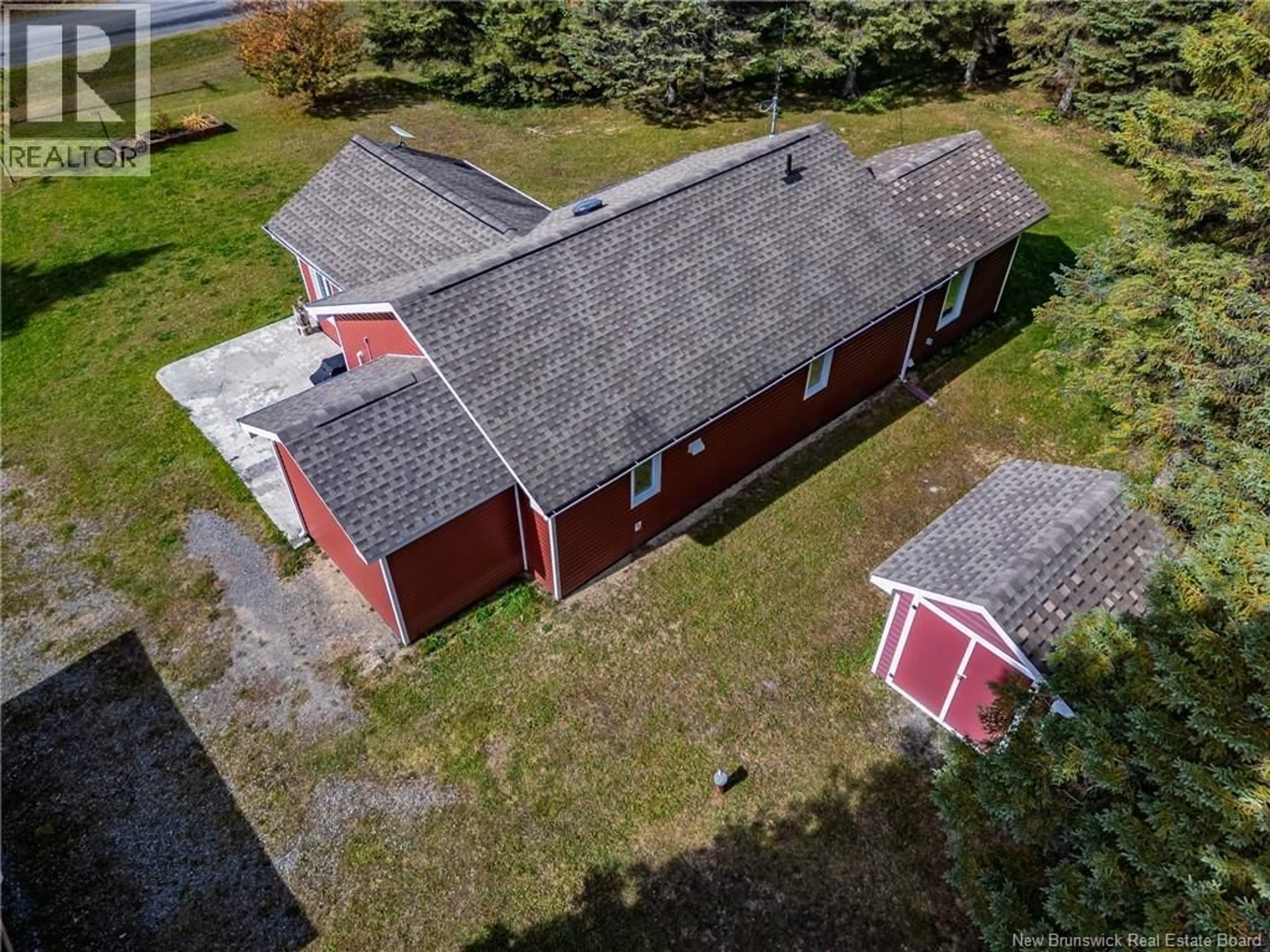 A pic from outside/outdoor area/front of a property/back of a property/a pic from drone, building for 516 CHEM RANG 9 & 10, Saint-Quentin New Brunswick E8A2G9