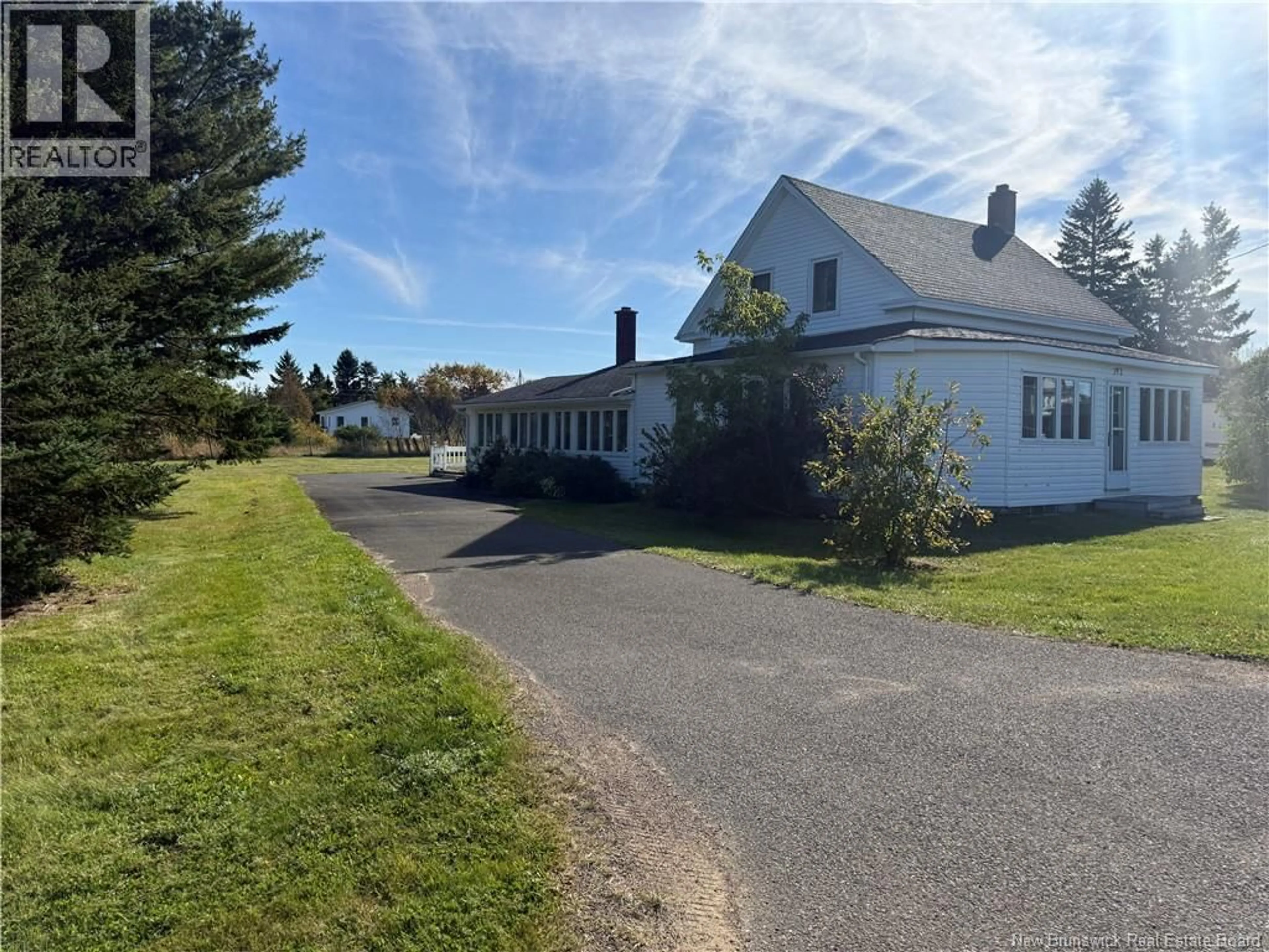 A pic from outside/outdoor area/front of a property/back of a property/a pic from drone, street for 792 RUE BASQUE, Canton Des Basques New Brunswick E1X3P2