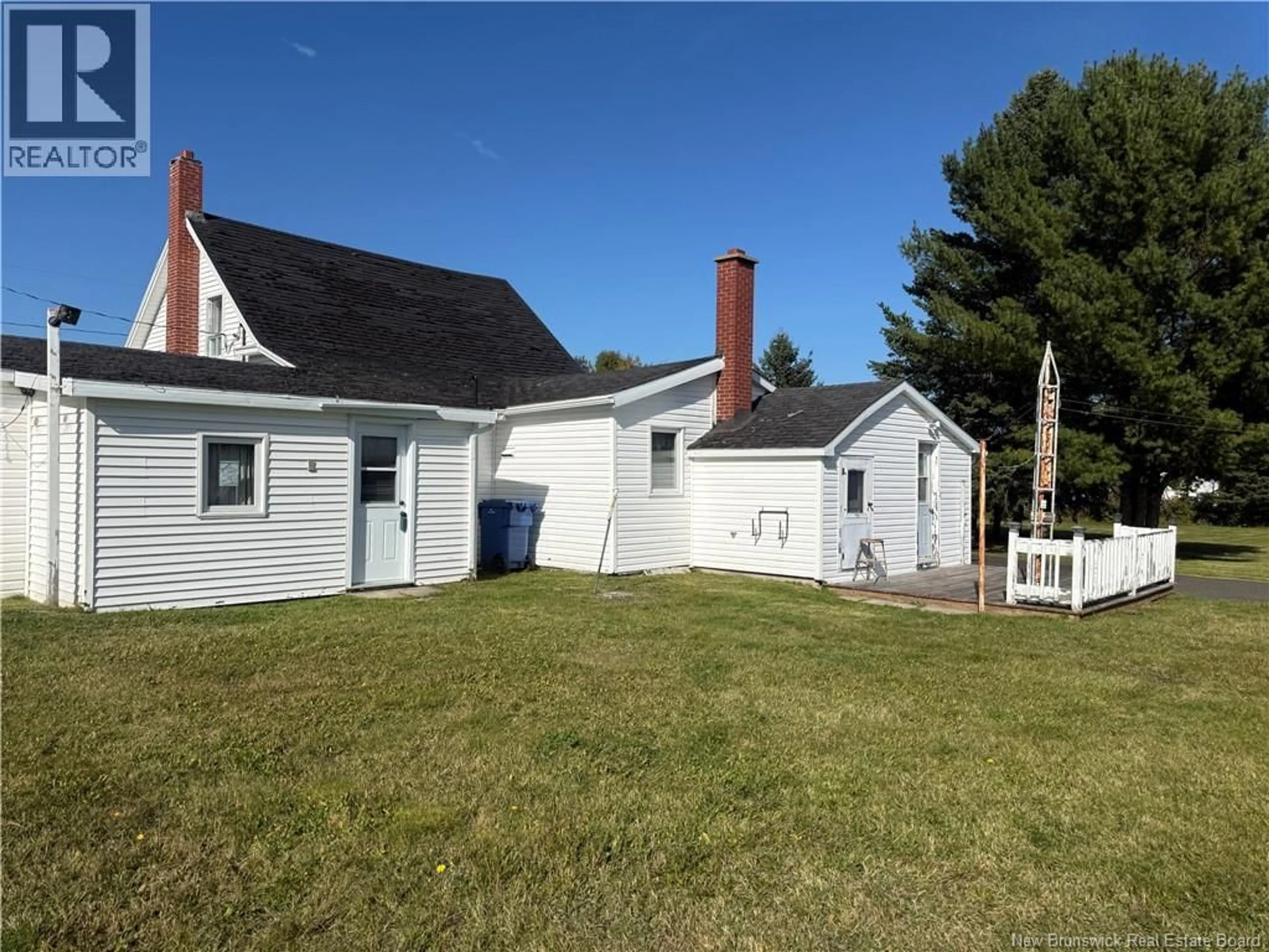 A pic from outside/outdoor area/front of a property/back of a property/a pic from drone, street for 792 RUE BASQUE, Canton Des Basques New Brunswick E1X3P2