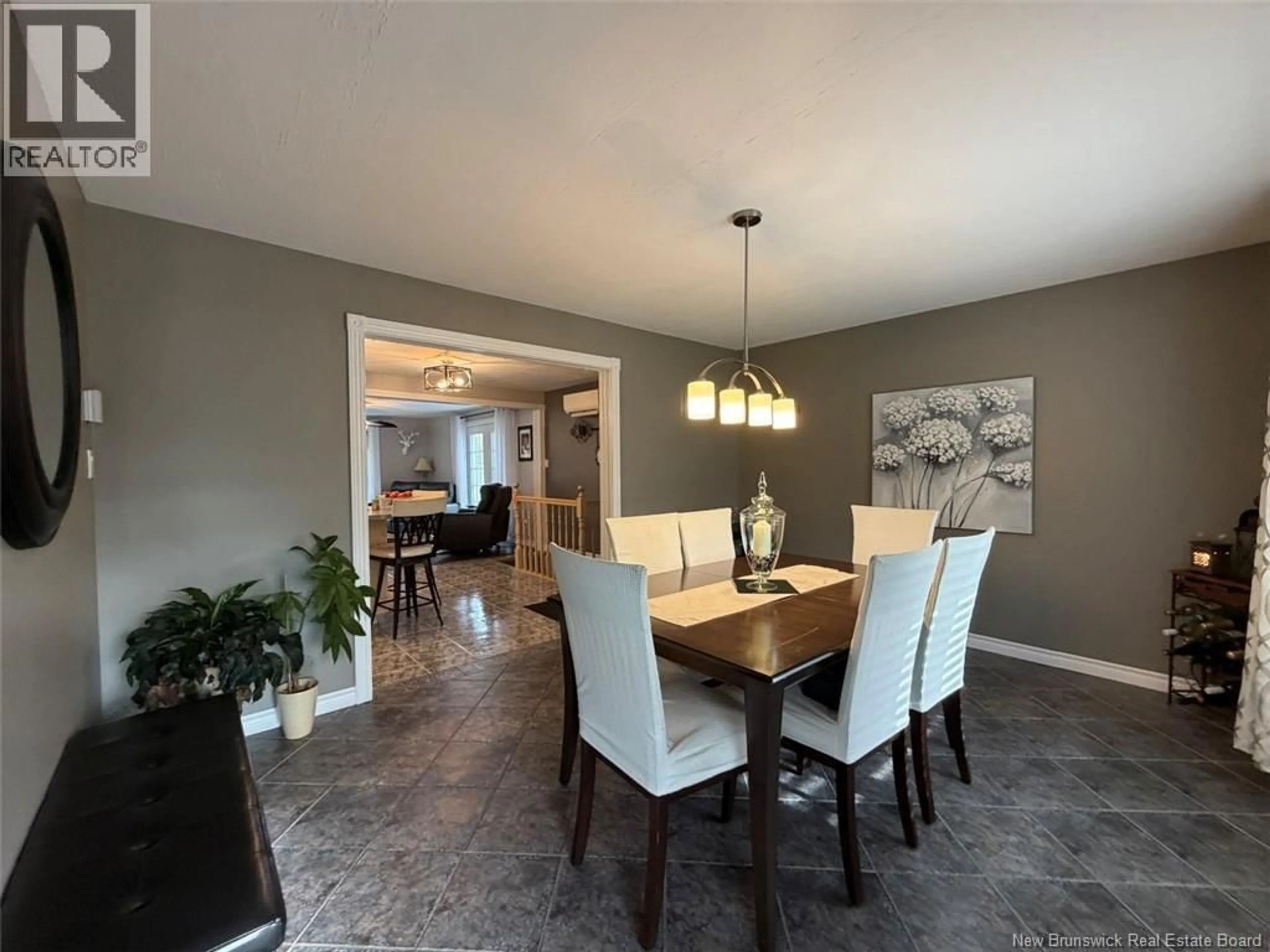 Dining room, ceramic/tile floor for 12 EUGÈNE STREET, Saint-Basile New Brunswick E7C1R2