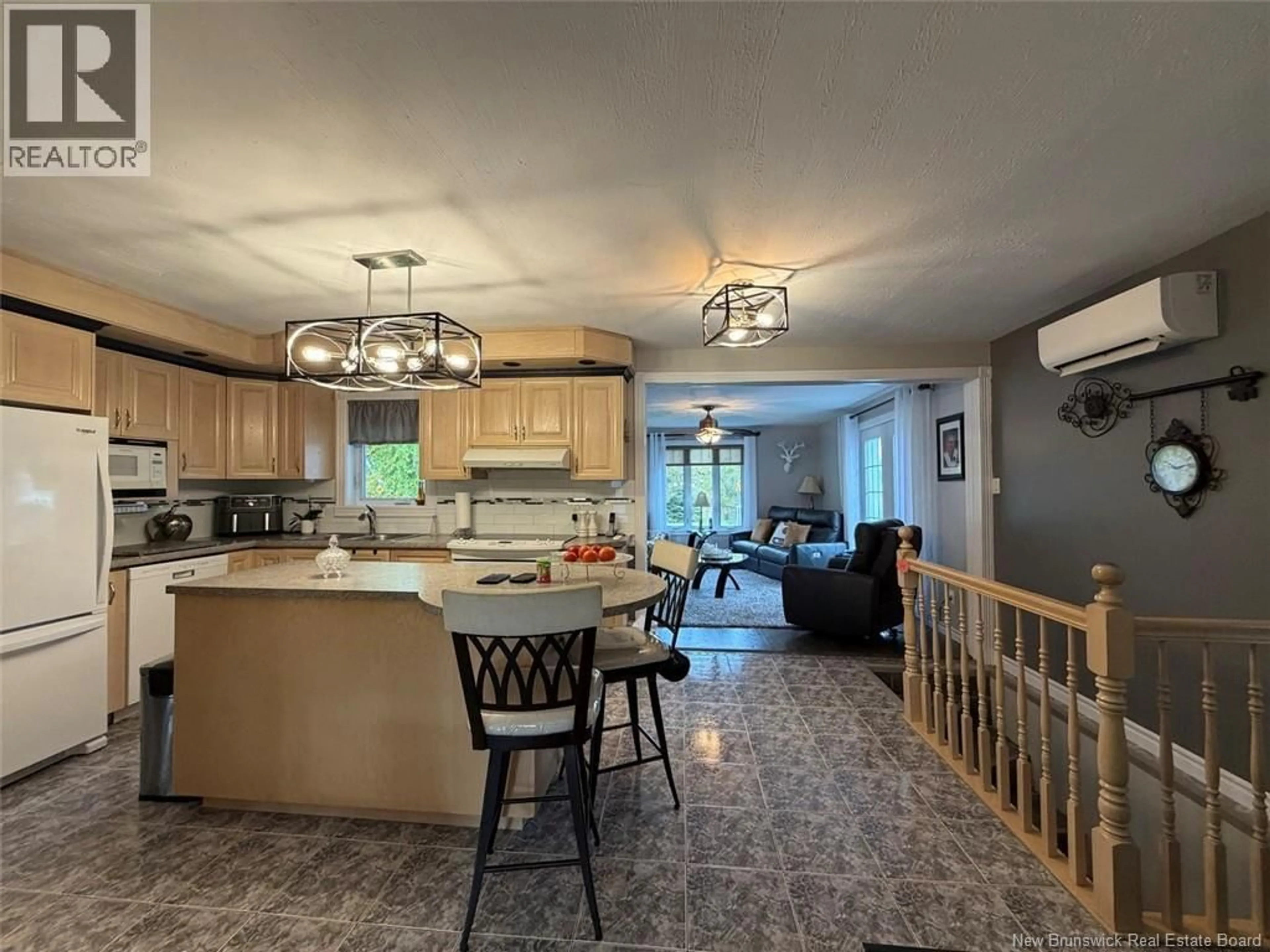 Open concept kitchen, unknown for 12 EUGÈNE STREET, Saint-Basile New Brunswick E7C1R2