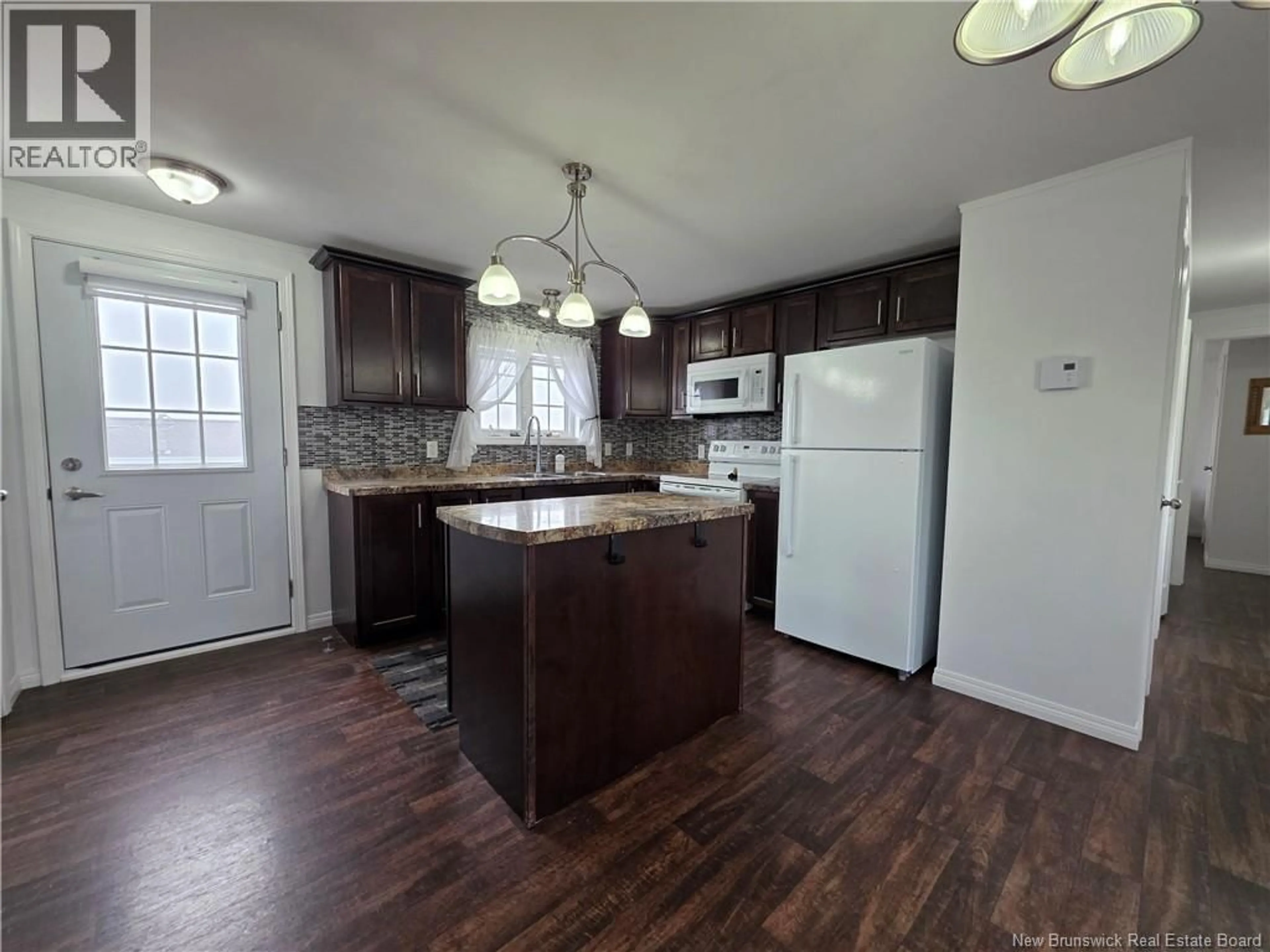 Open concept kitchen, unknown for 27 KATE STREET, Grand Falls New Brunswick E3Z1A6