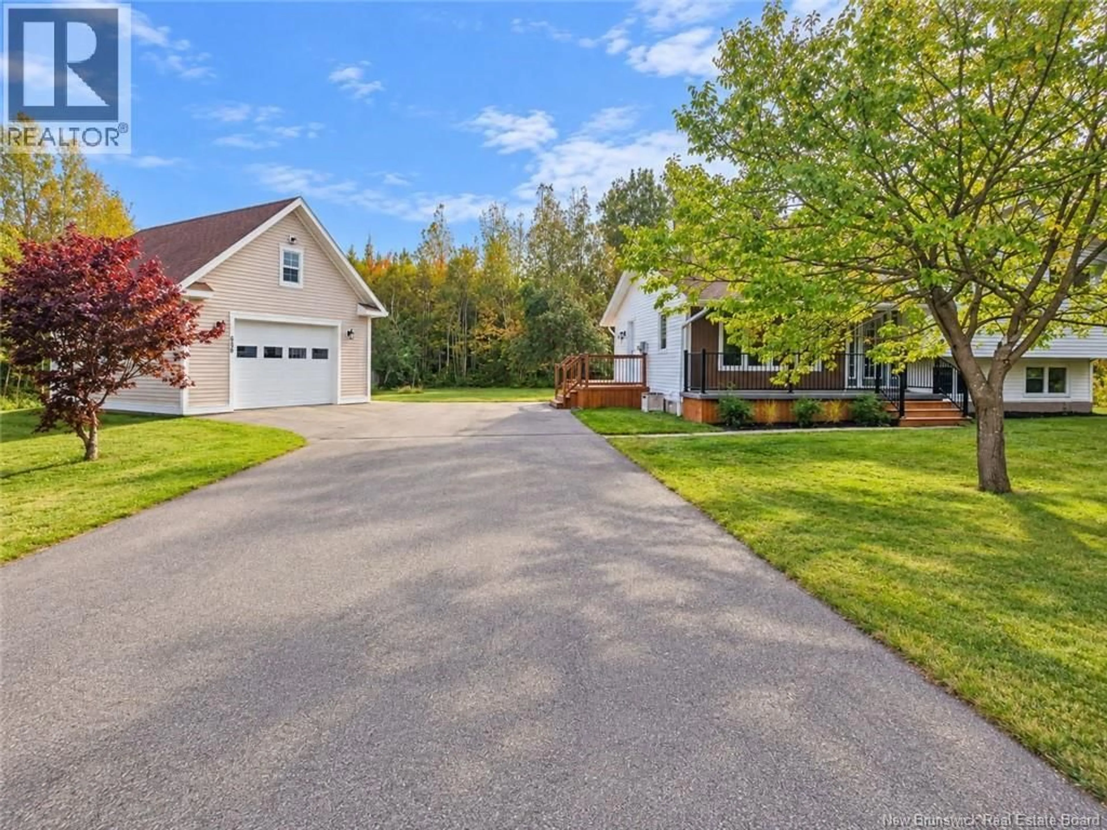 Home with vinyl exterior material, street for 656 SUREAU BLANC, Tracadie New Brunswick E1X4T9