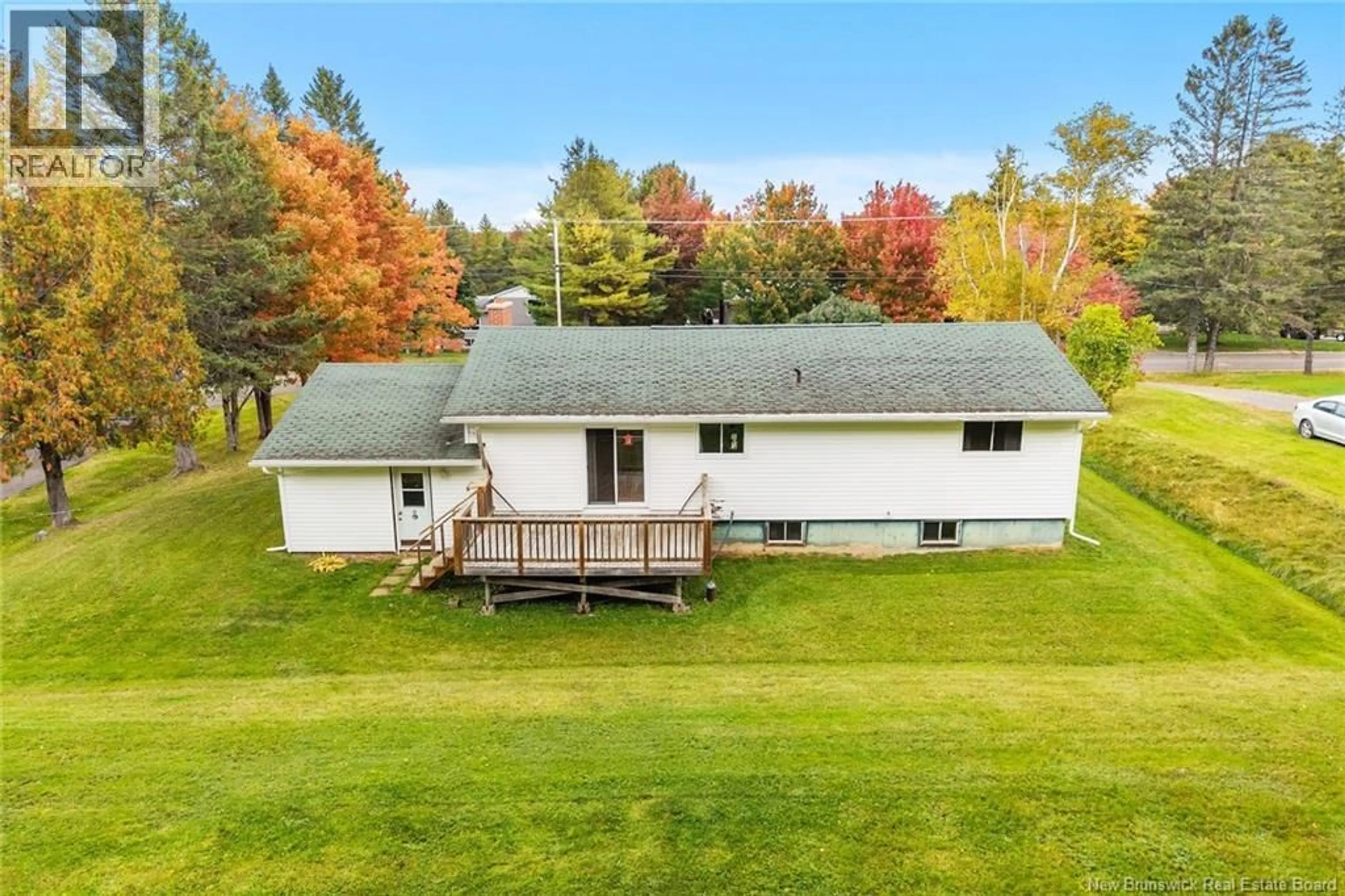 A pic from outside/outdoor area/front of a property/back of a property/a pic from drone, water/lake/river/ocean view for 1047 MCLEOD HILL ROAD, Fredericton New Brunswick E3G6J4