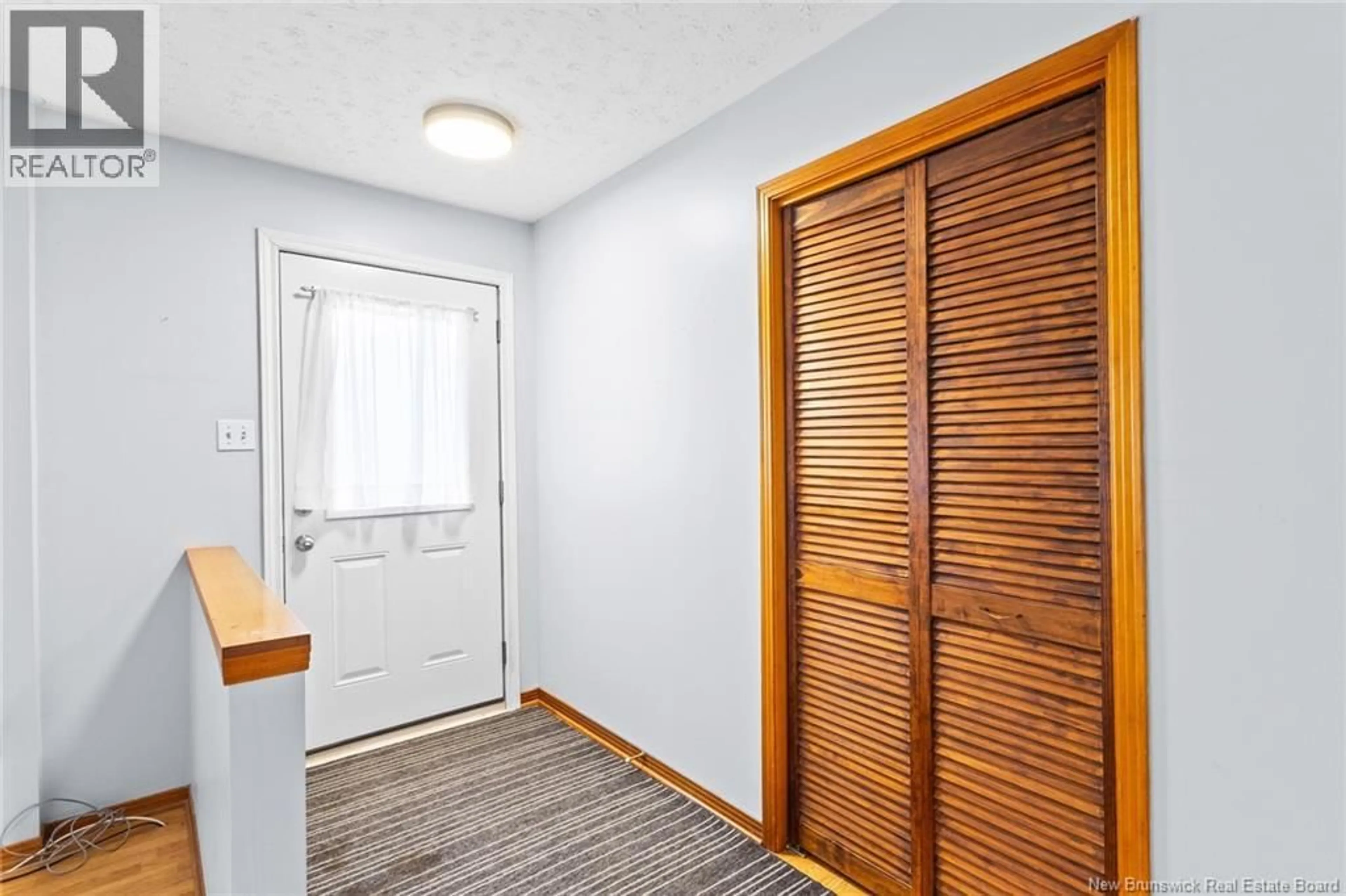 Indoor entryway for 1047 MCLEOD HILL ROAD, Fredericton New Brunswick E3G6J4