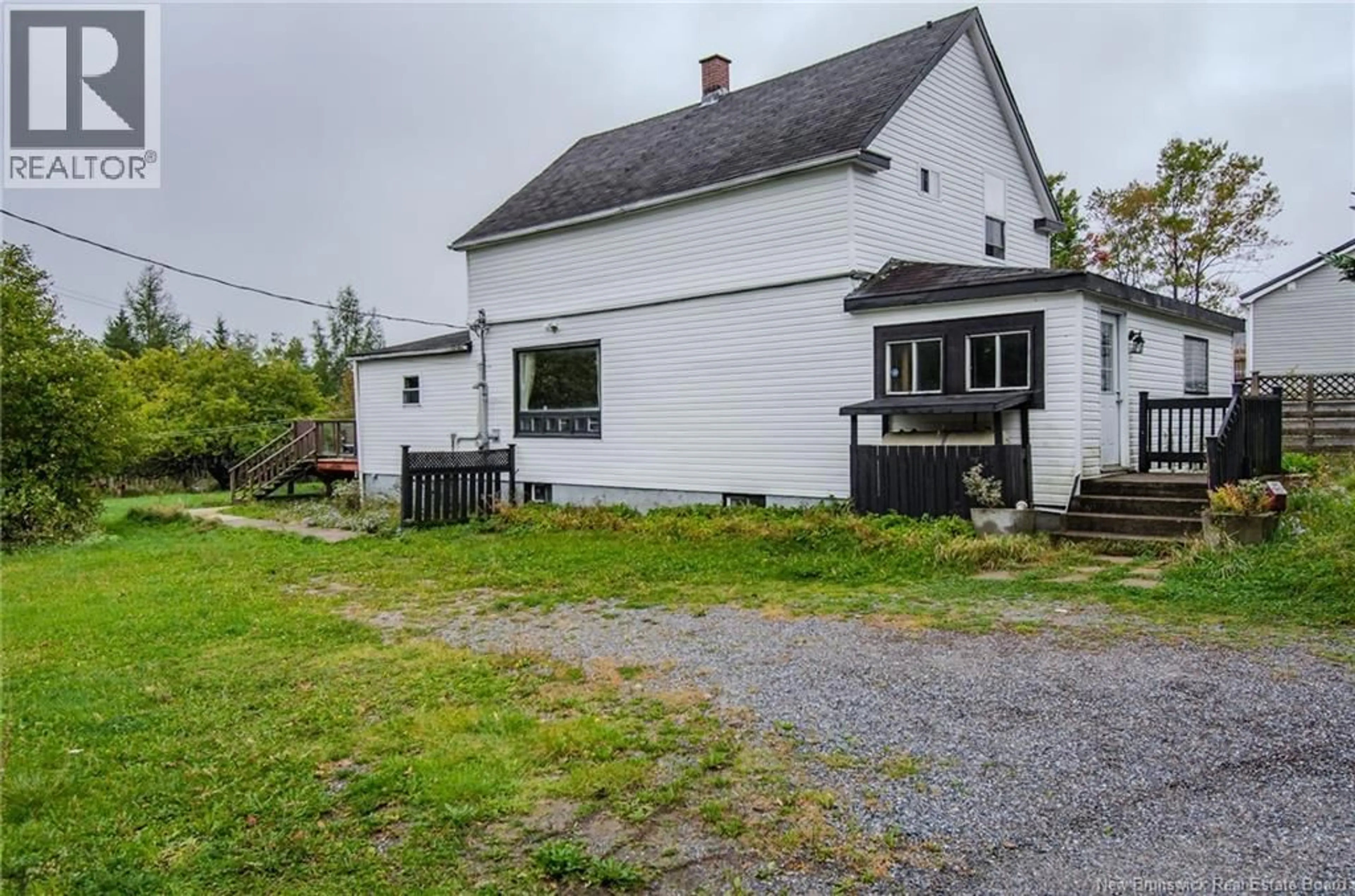 Patio, street for 2740 LOCH LOMOND ROAD, Saint John New Brunswick E2N1A7