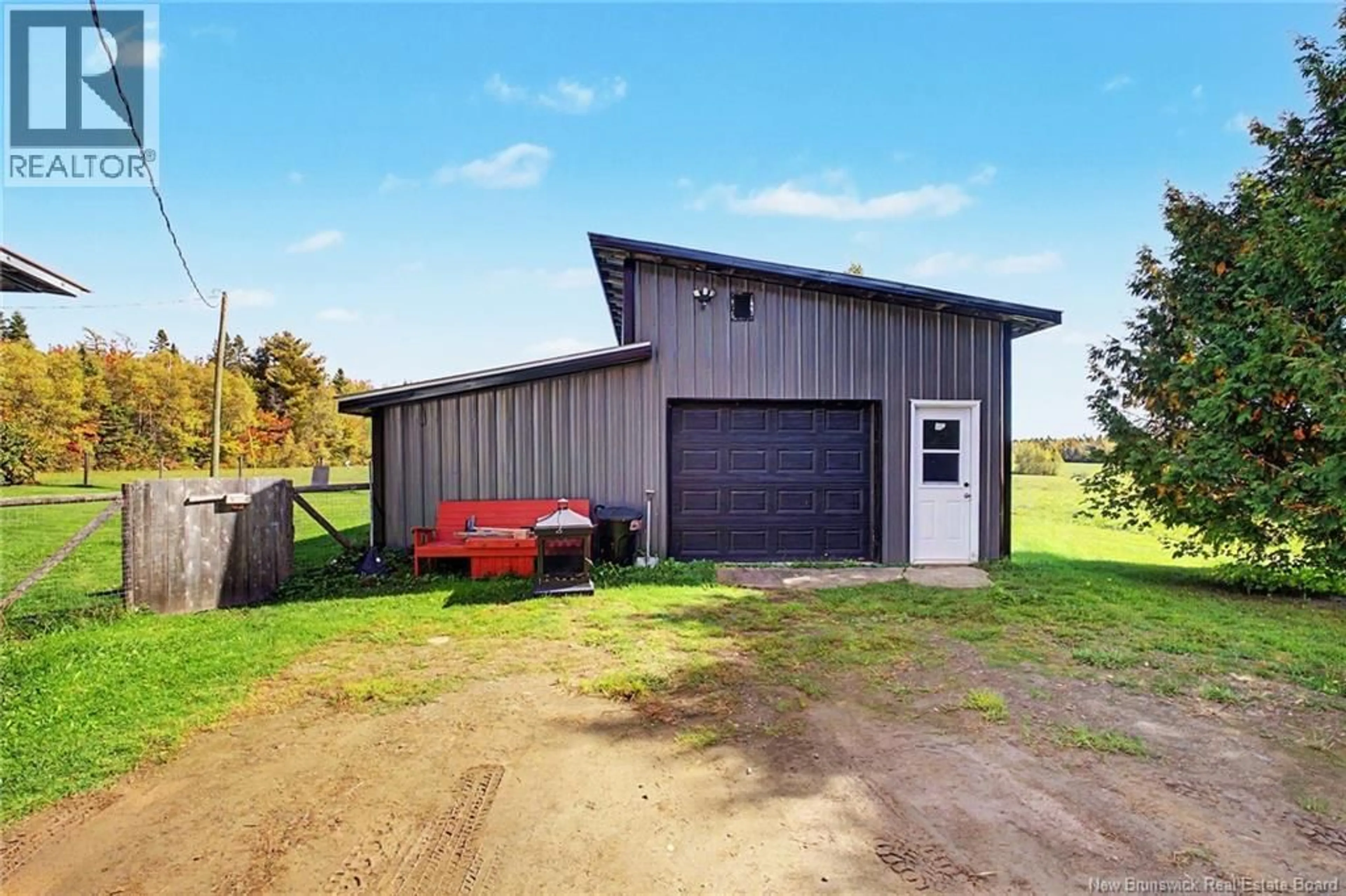 Shed for 370 MIDLAND ROAD, Midland New Brunswick E4A1V5