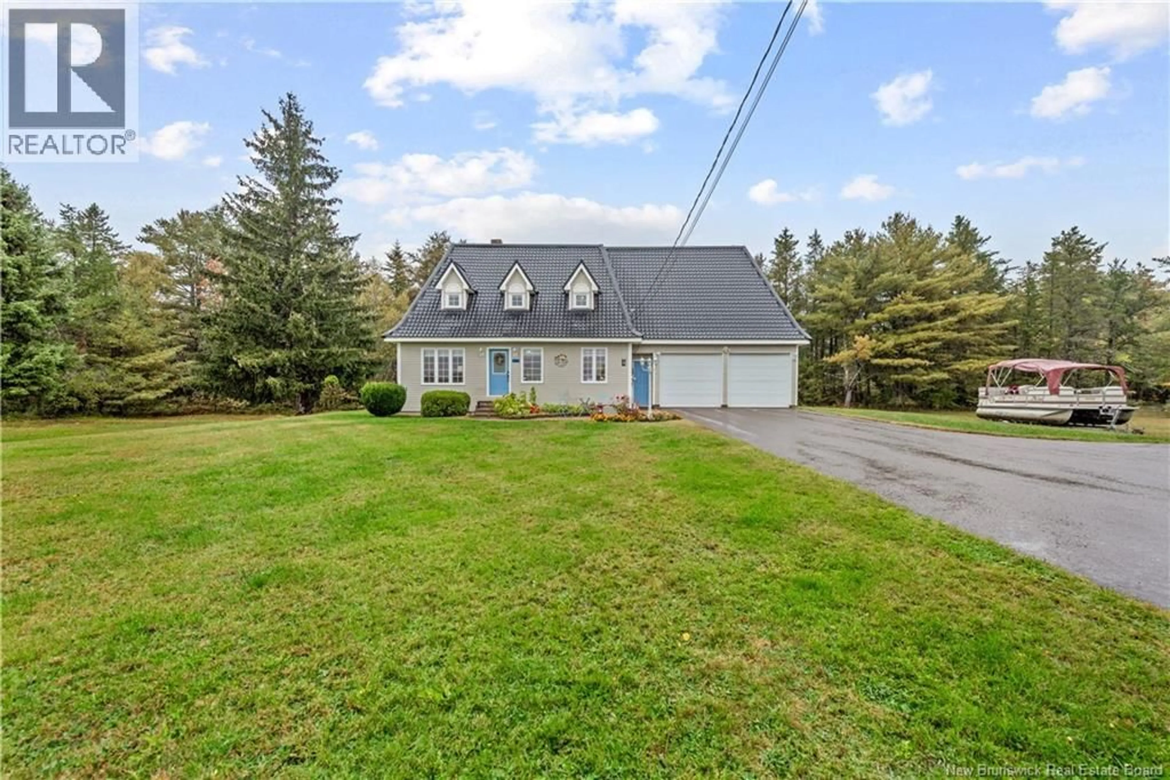 A pic from outside/outdoor area/front of a property/back of a property/a pic from drone, street for 1460 SAINT CHARLES NORD, Saint-Charles New Brunswick E4W4T6