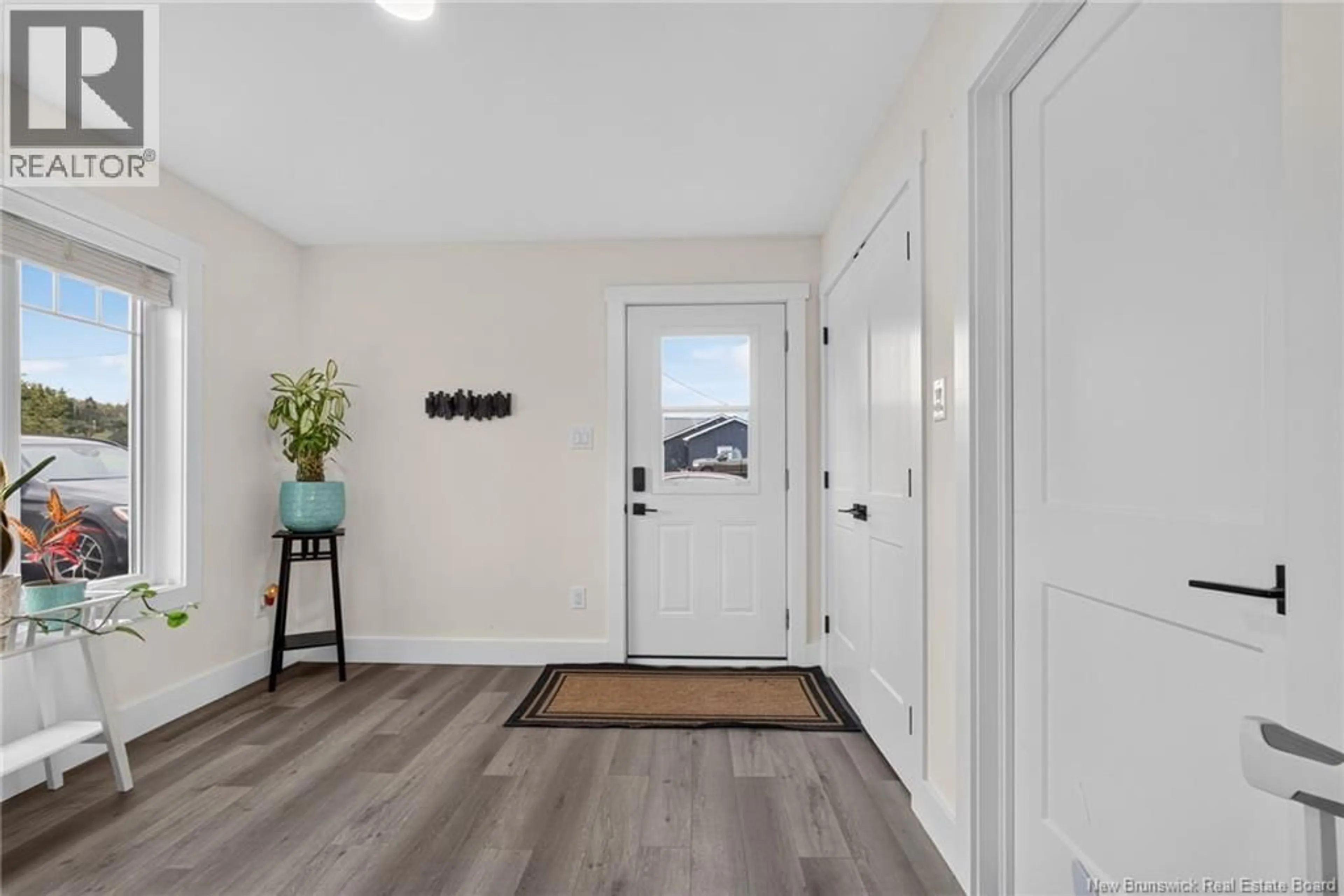 Indoor entryway for 18 HOPE ROAD, Steeves Mountain New Brunswick E1G3Z1