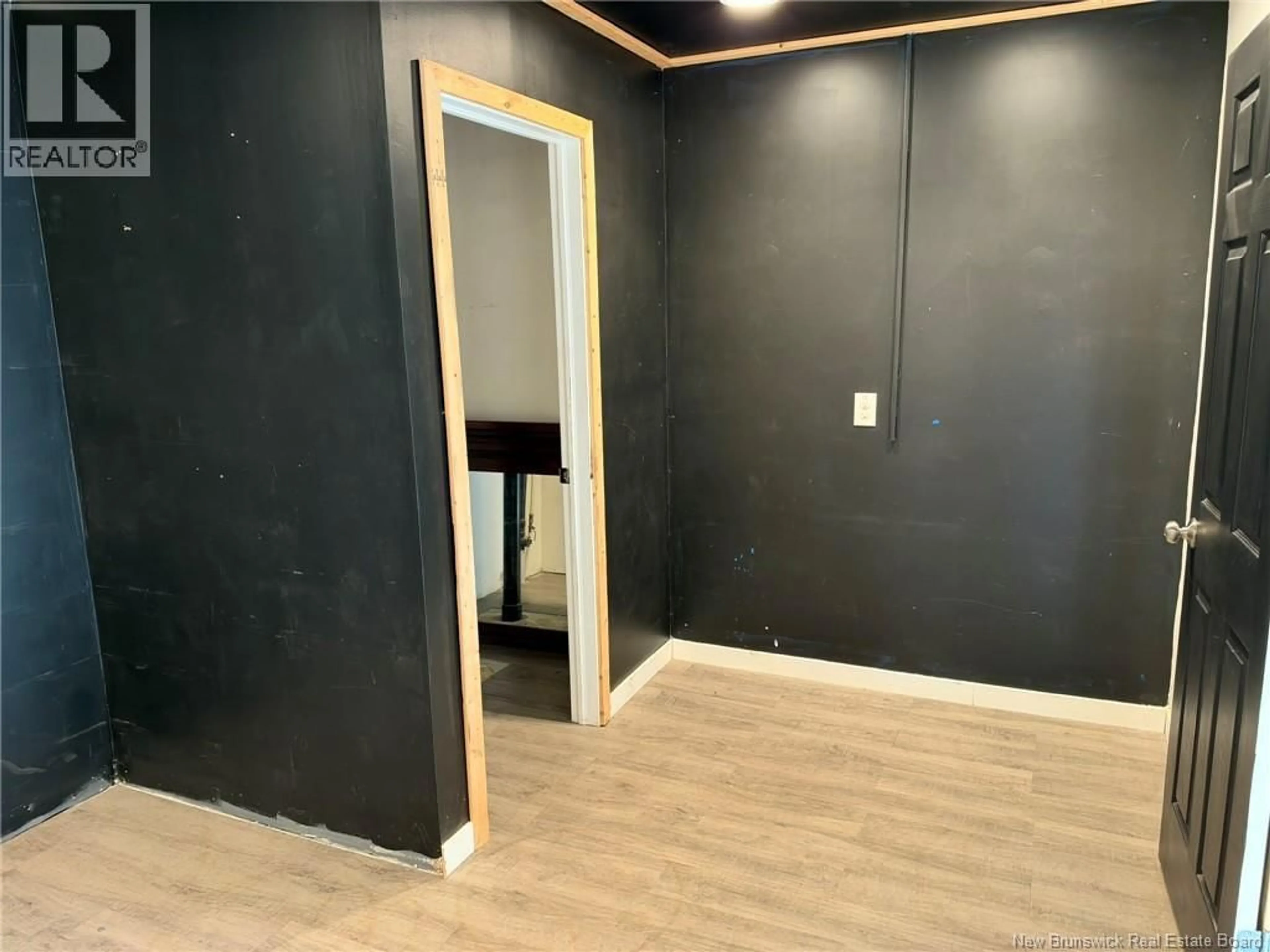 A pic of a room for 11 - 225 COMMERCE STREET, Moncton New Brunswick E1H2G1