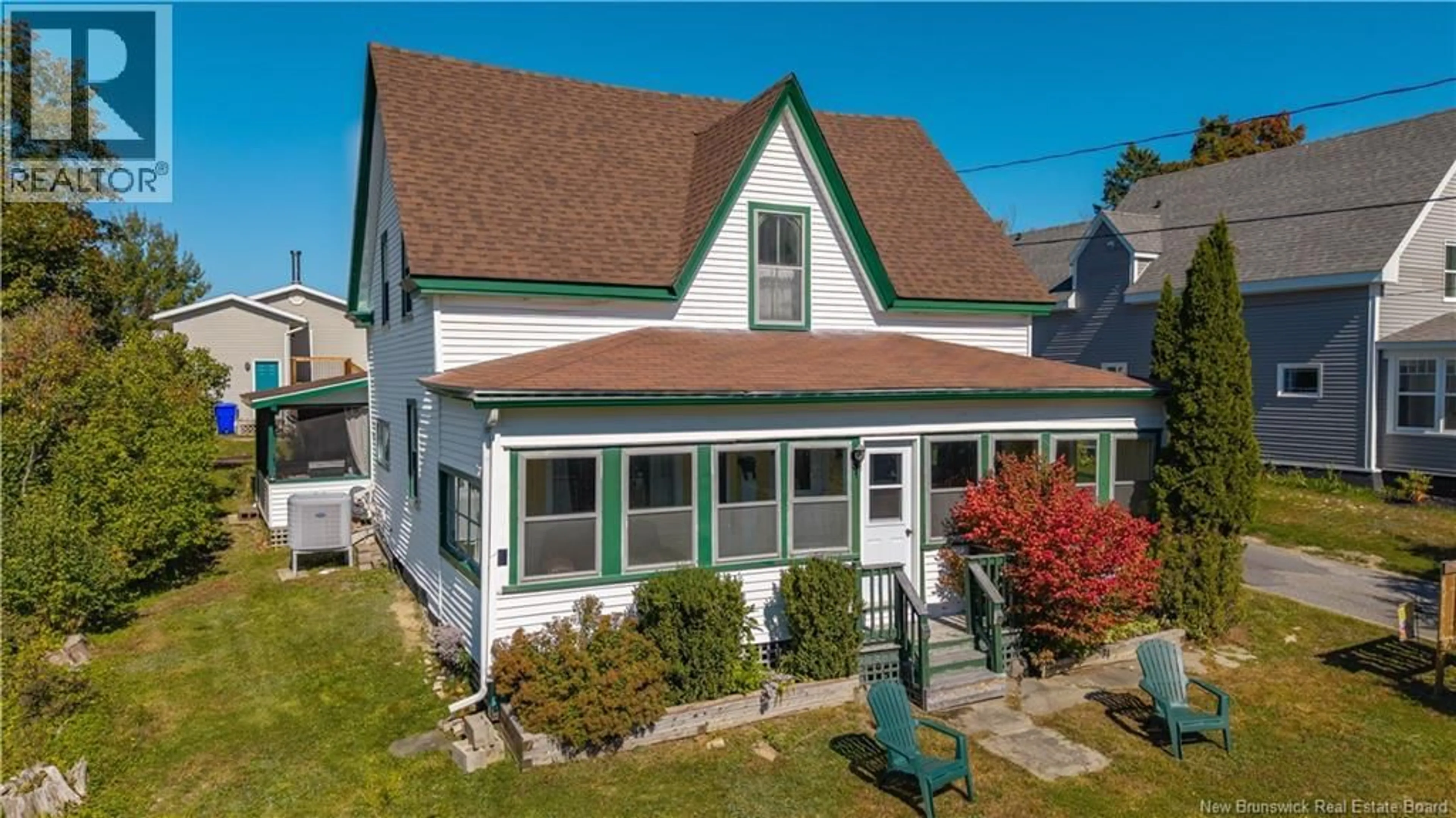 A pic from outside/outdoor area/front of a property/back of a property/a pic from drone, street for 99 UNION STREET, St. Stephen New Brunswick E3L1V7